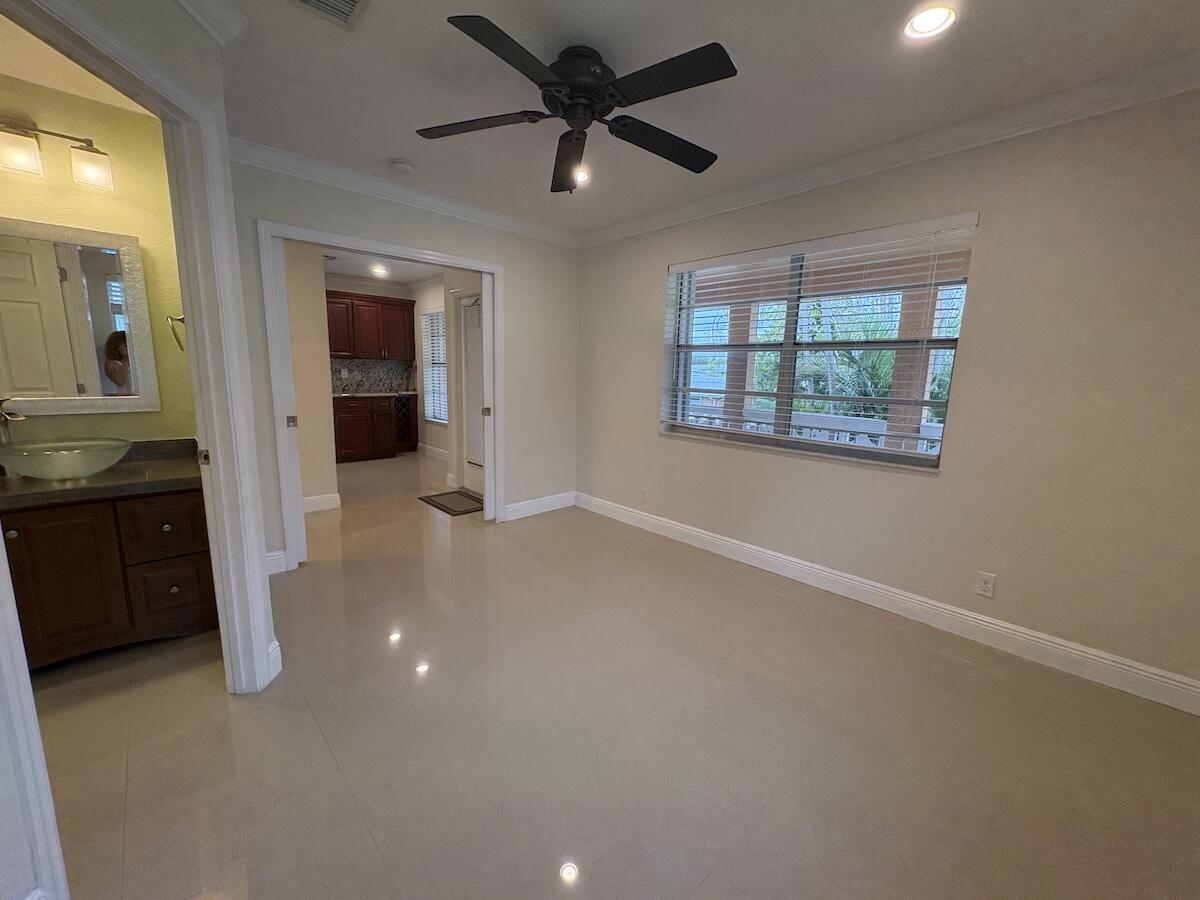 PINES OF DELRAY NORTH CONDO - Residential Lease