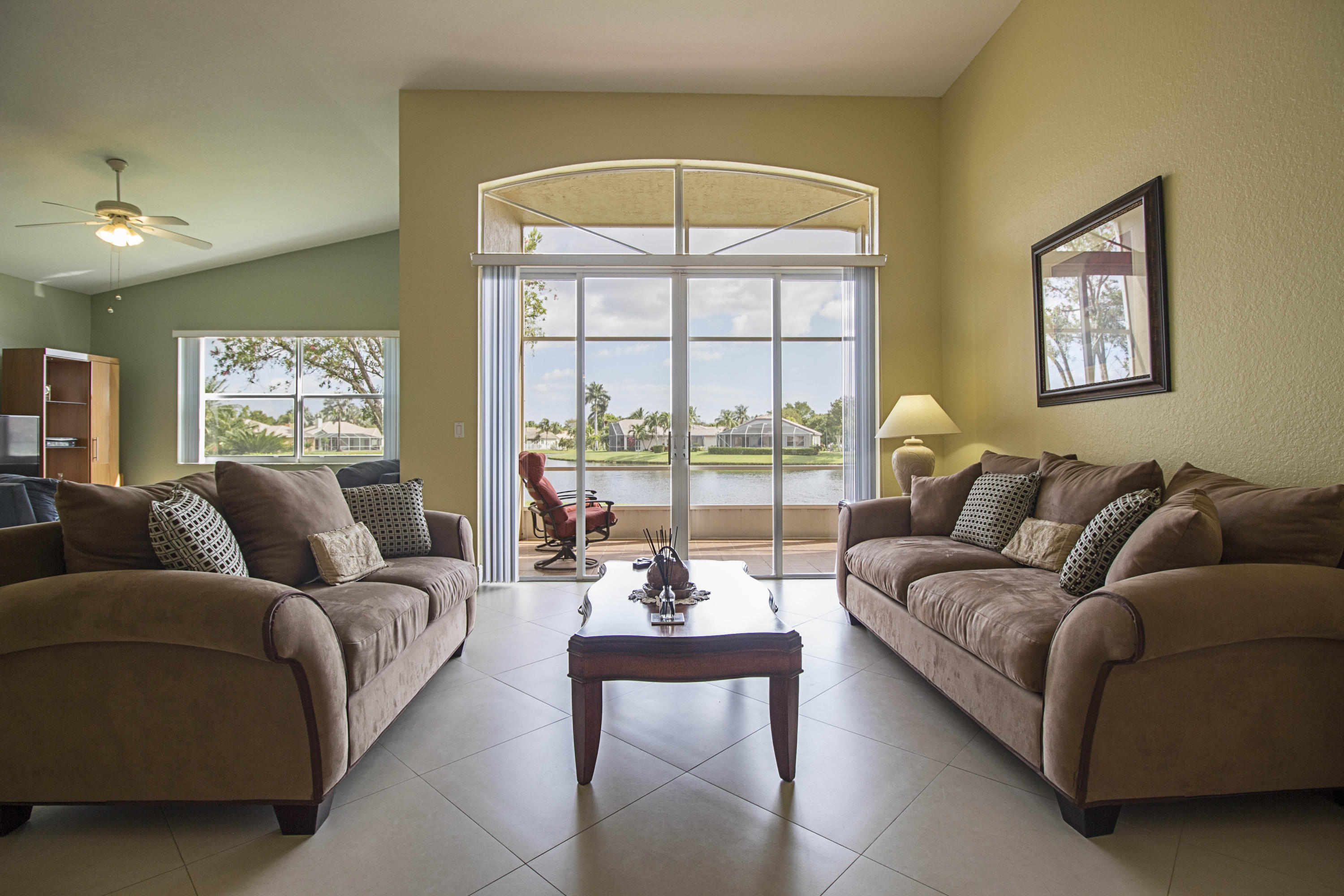 REGENCY LAKE AT COCONUT CREEK - Residential
