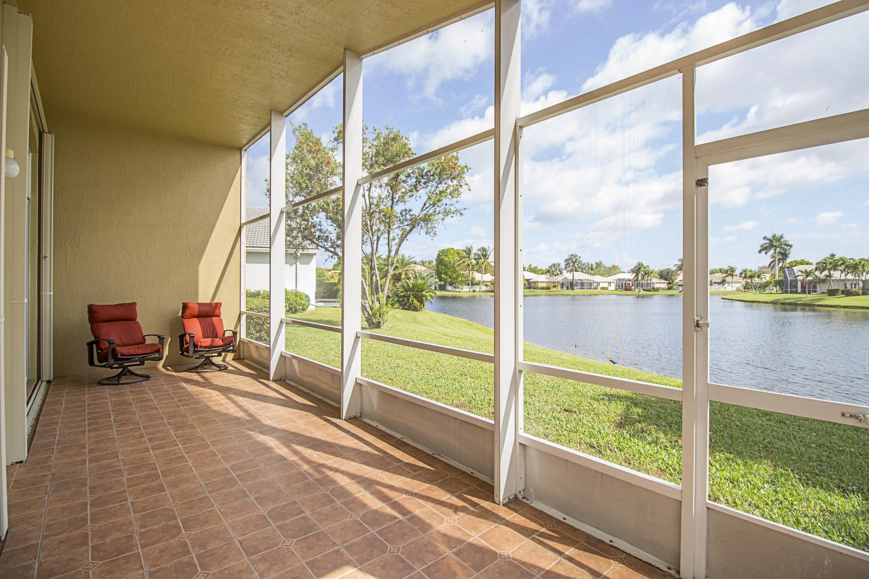 REGENCY LAKE AT COCONUT CREEK - Residential