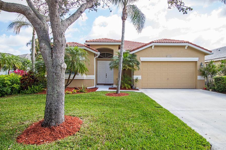 BEAUTIFUL LAKE VIEW HOME IN A 24/7 GUARDED GATE COMMUNITY. UPDATED KITCHEN WITH GRANITE COUNTER TOPS, STAINLESS STEEL APPLIANCES. UPDATED BATHROOM WITH GRANITE COUNTER TOPS. SPLIT BEDROOMS WITH LAMINATE FLOORING AND REST OF THE HOME PORCELAIN TILE. ENCLOSED PATIO, ACCORDIAN SHUTTERS, GUTTERS, A/C 5 YEARS OLD, WASHER AND DRYER 2 YEARS OLD. CLUBHOUSE WITH A POOL, HOT TUB, PLAYGROUND, BASKETBALL COURT, VOLLEY BALL COURT, TENNIS COURT, AND EXERCISE ROOM. CLOSE TO THE SAWGRASS EXPRESS WAY. NO HOA APPROVAL NEEDED TO PURCHASE.