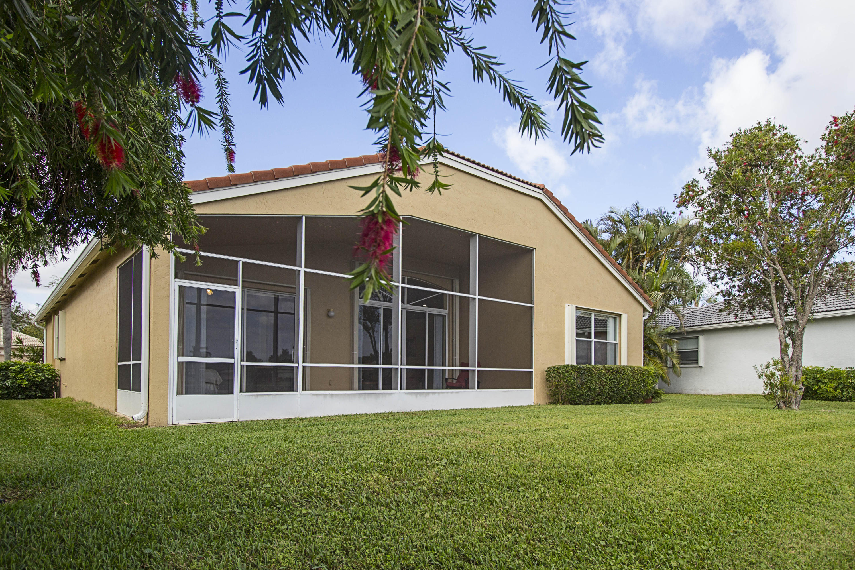 REGENCY LAKE AT COCONUT CREEK - Residential