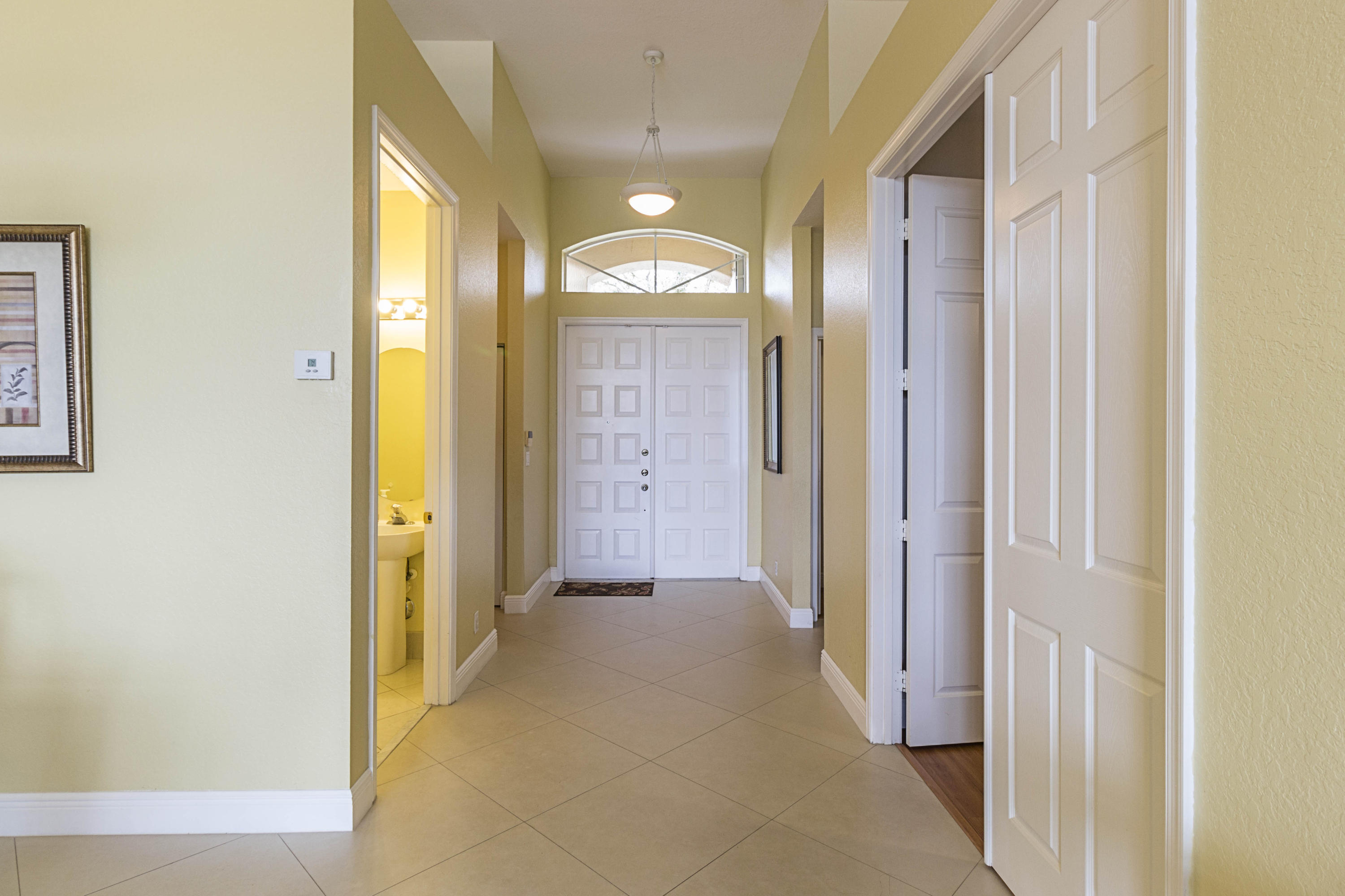 REGENCY LAKE AT COCONUT CREEK - Residential