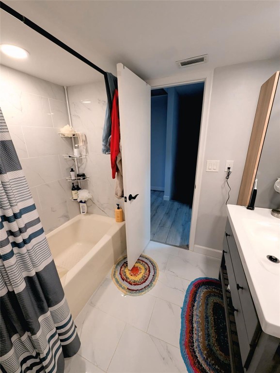 COURTS OF INVERARY - Residential