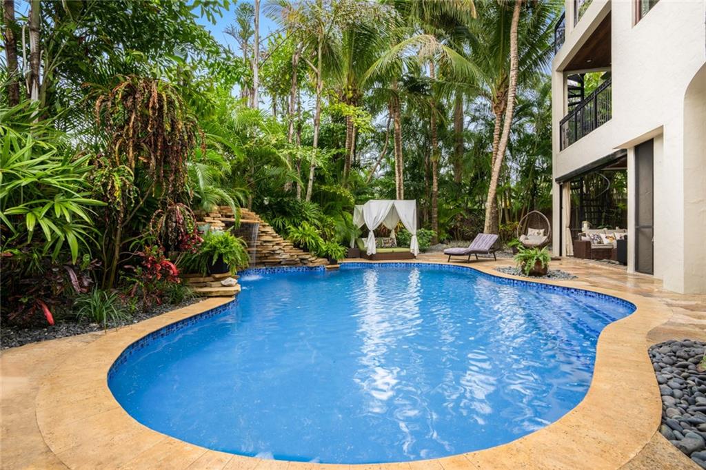 Coral Ridge North Add 24- - Residential