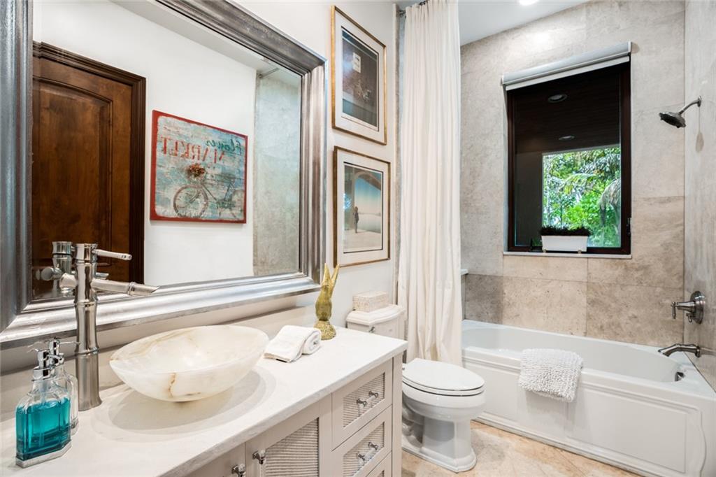 Coral Ridge North Add 24- - Residential