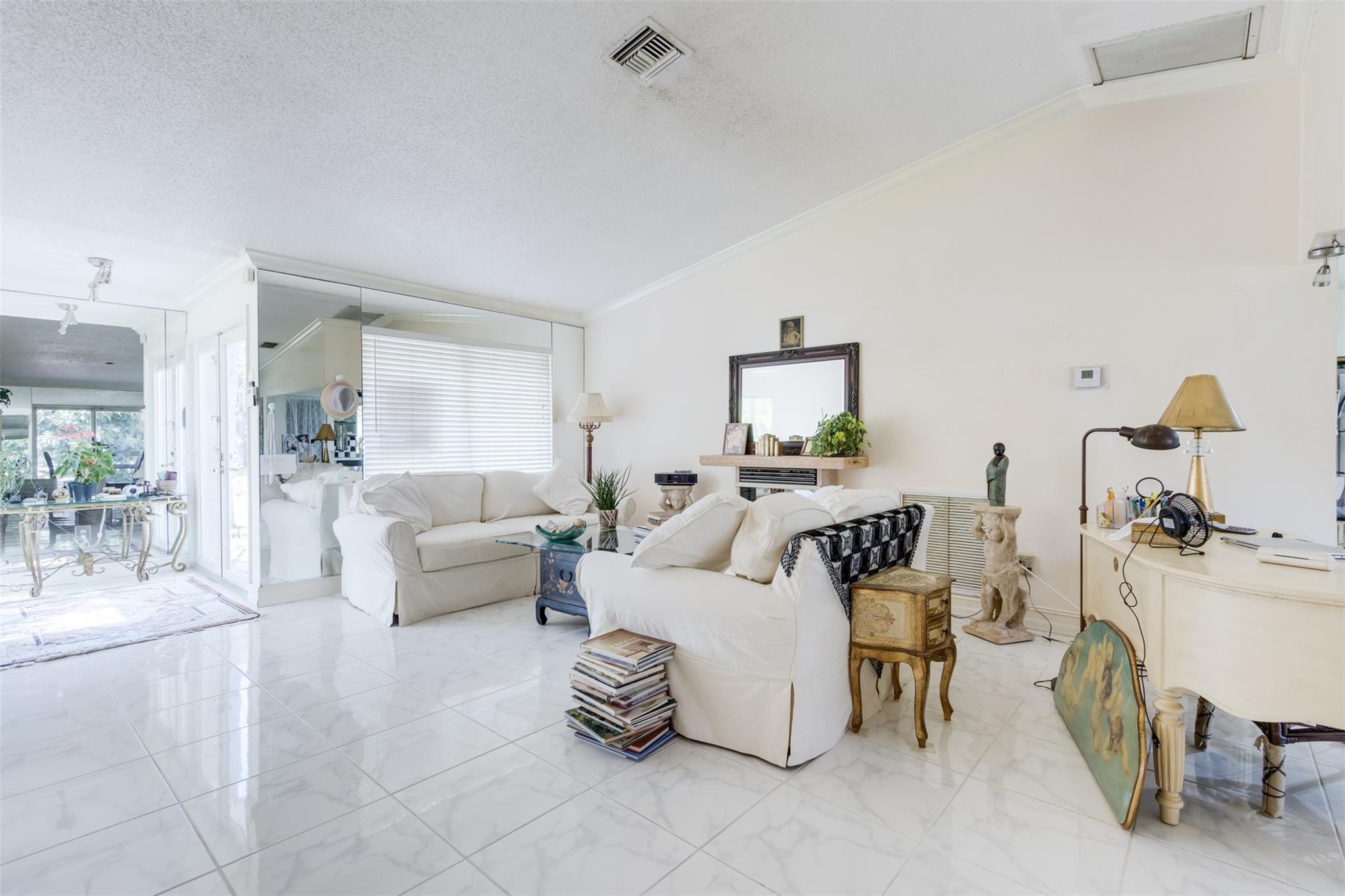 16841 Royal Poinciana Dr