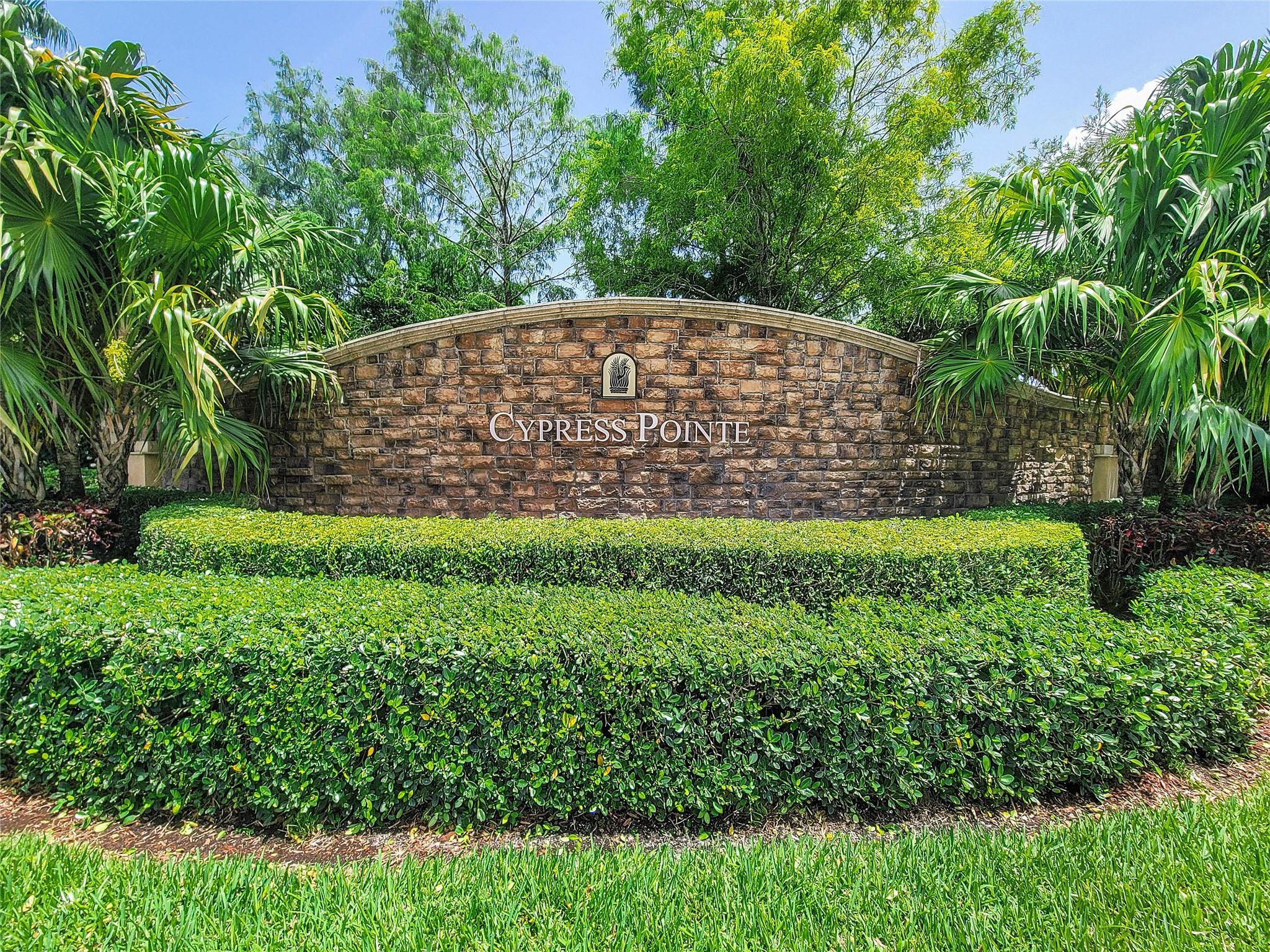 Cypress Pointe Heron Bay - Residential