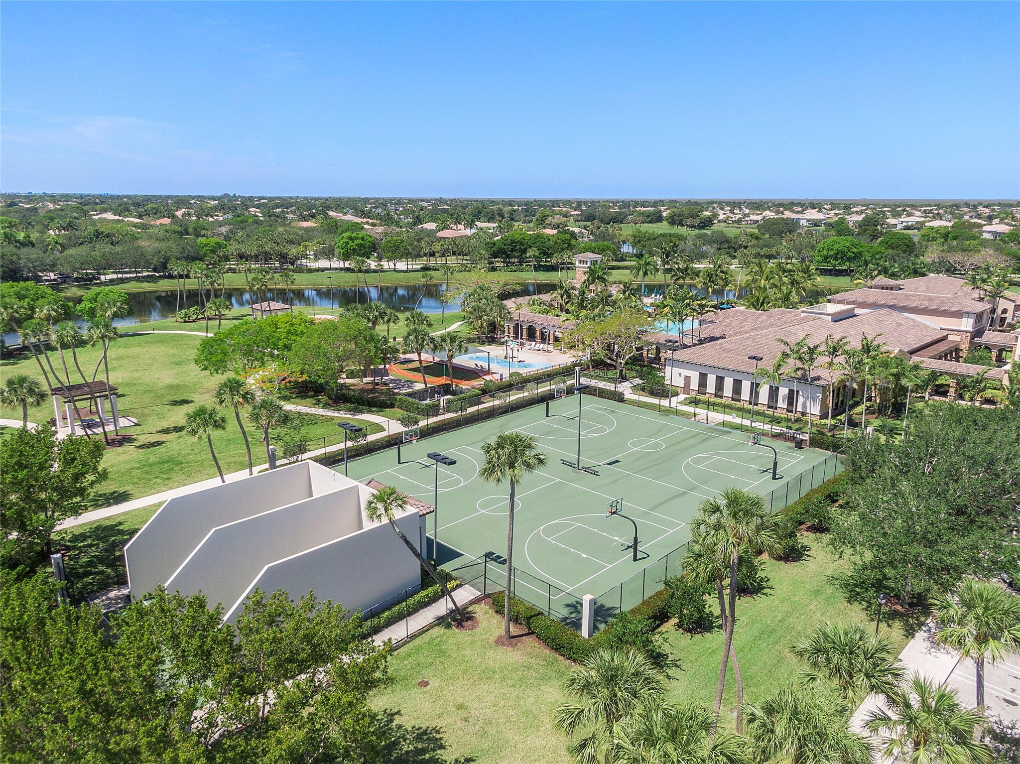 Cypress Pointe Heron Bay - Residential
