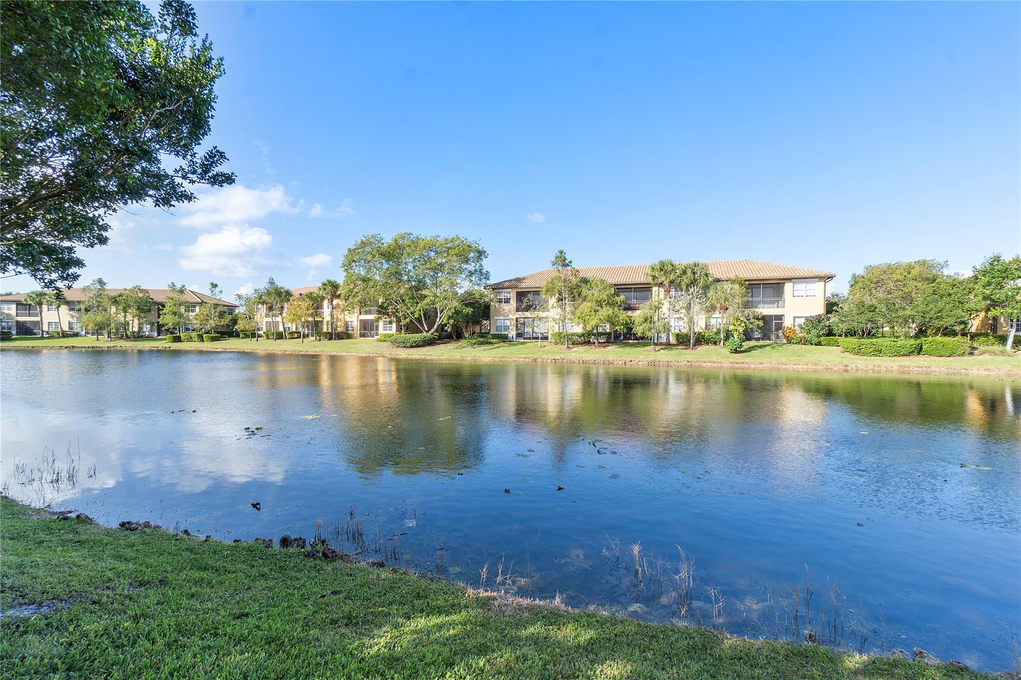 Cypress Pointe Heron Bay - Residential