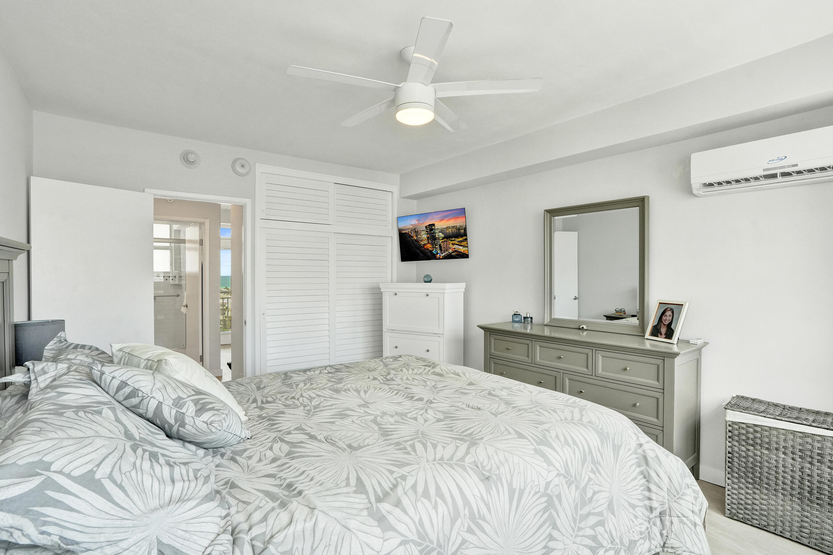 ATLANTIC TOWERS CO-OP - Residential