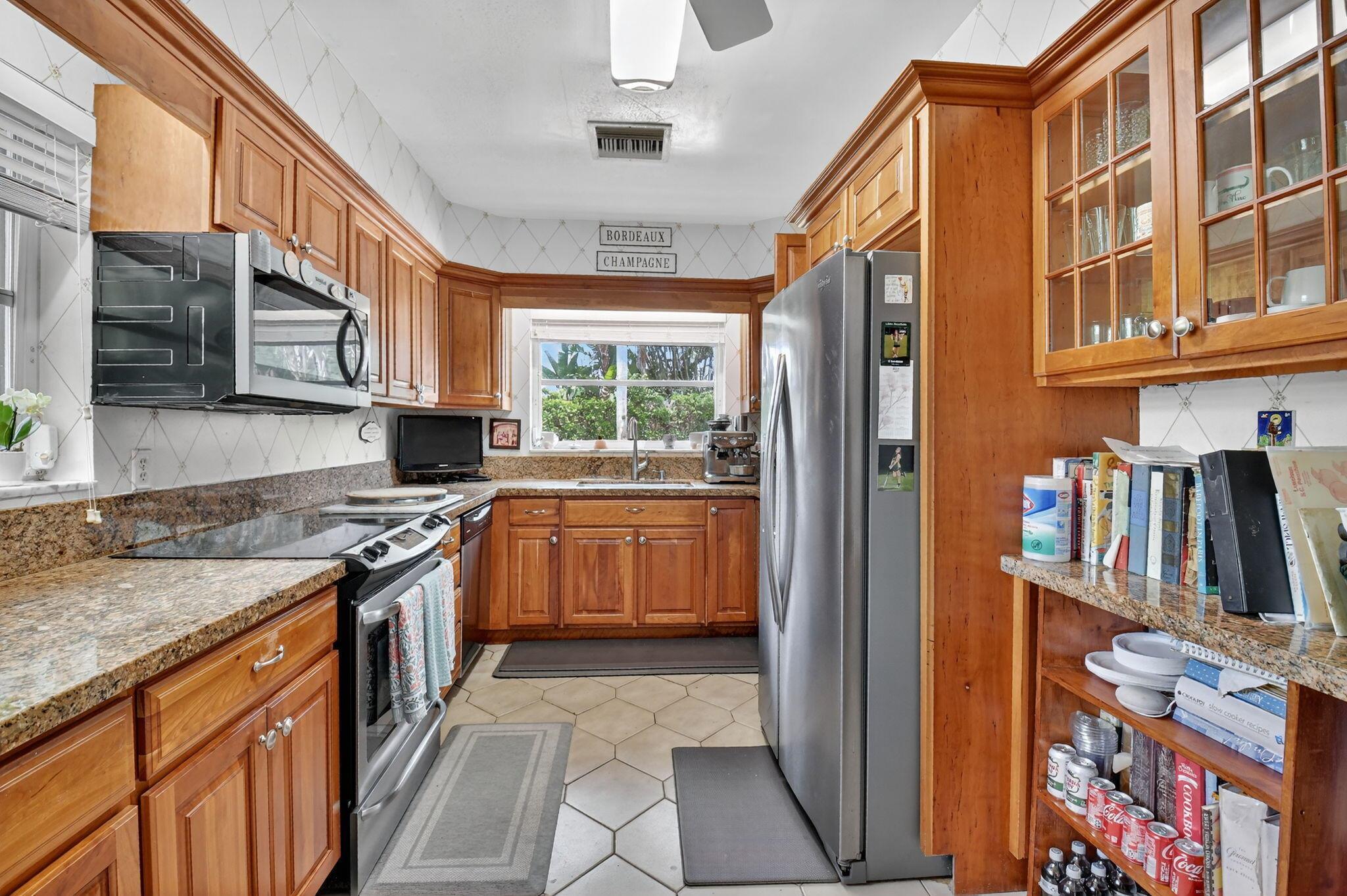 LAKE IDA GARDENS AMD PL - Residential