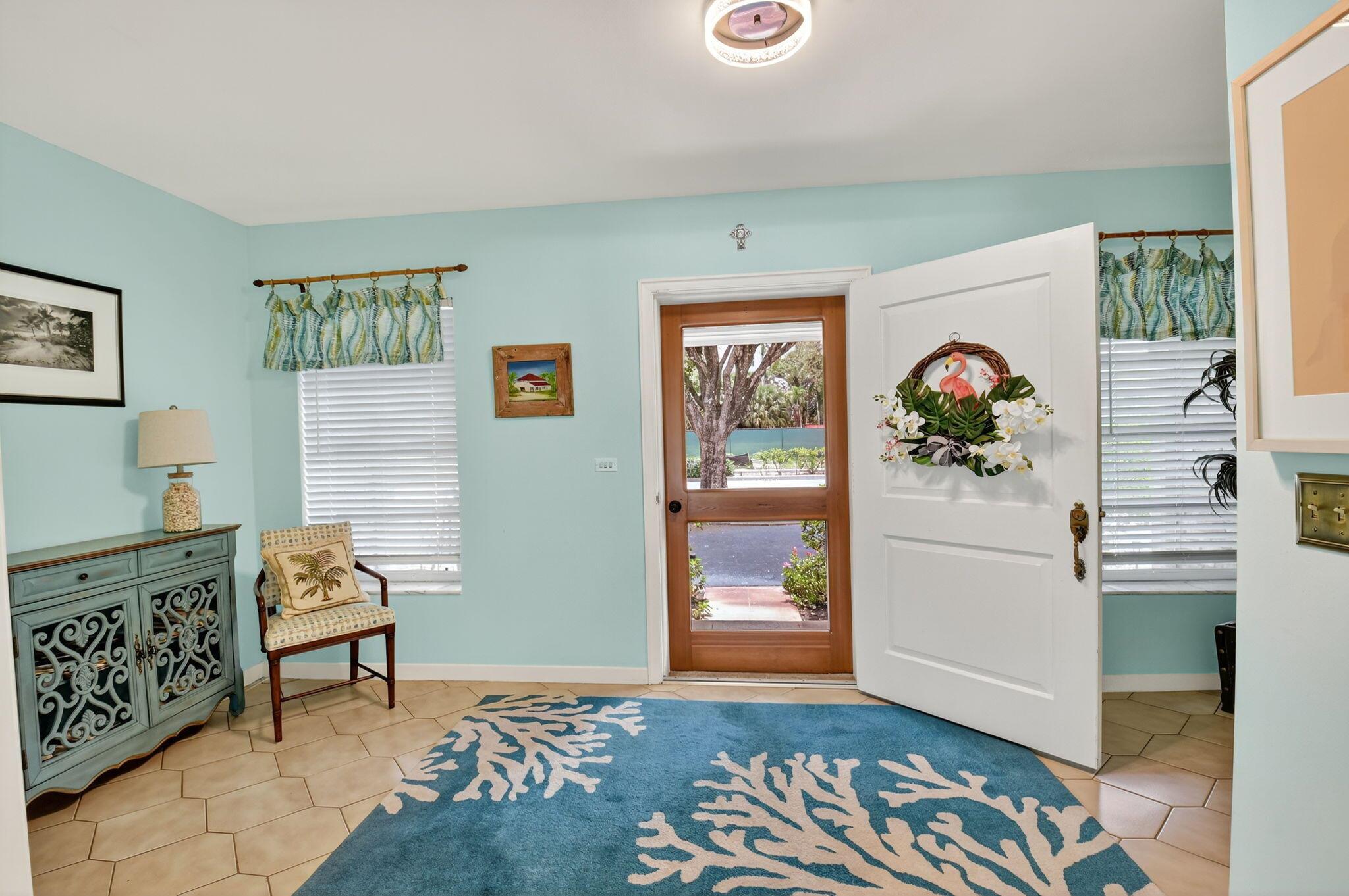 1095 Hibiscus Lane