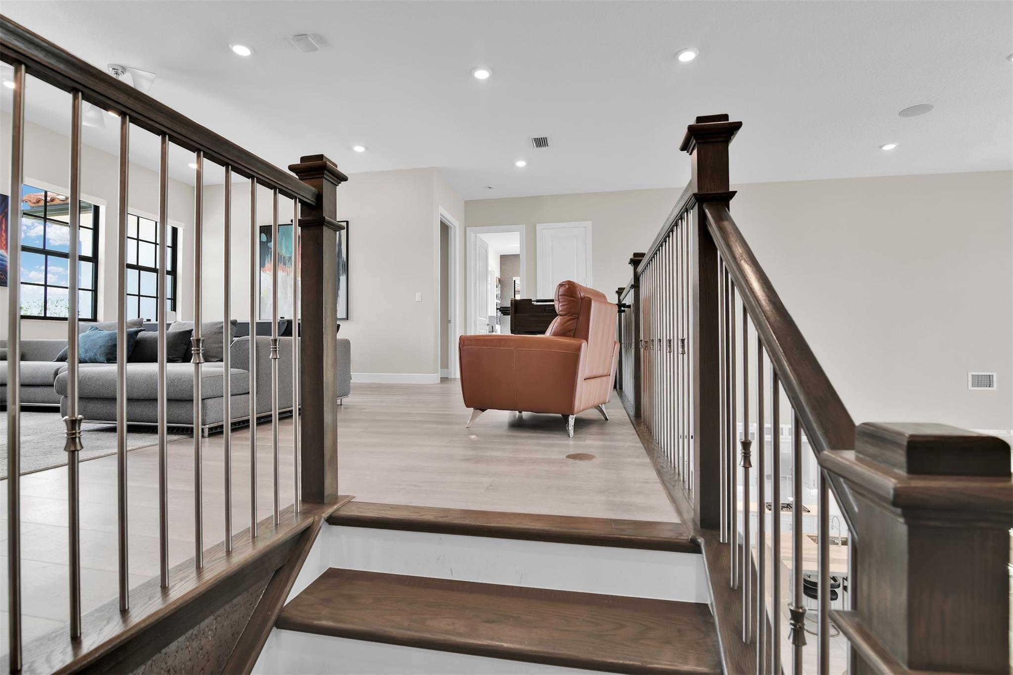 Parkland Bay 183-49 B - Residential