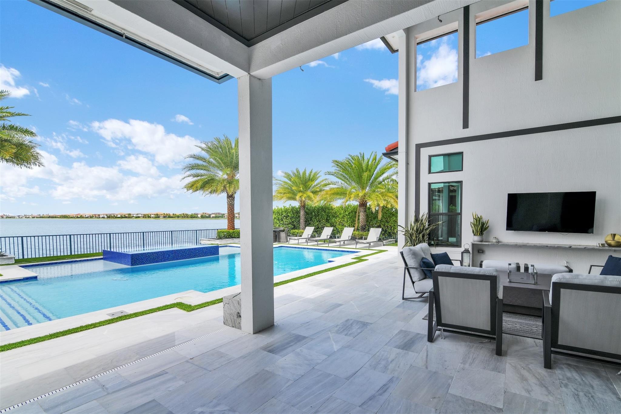 Parkland Bay 183-49 B - Residential