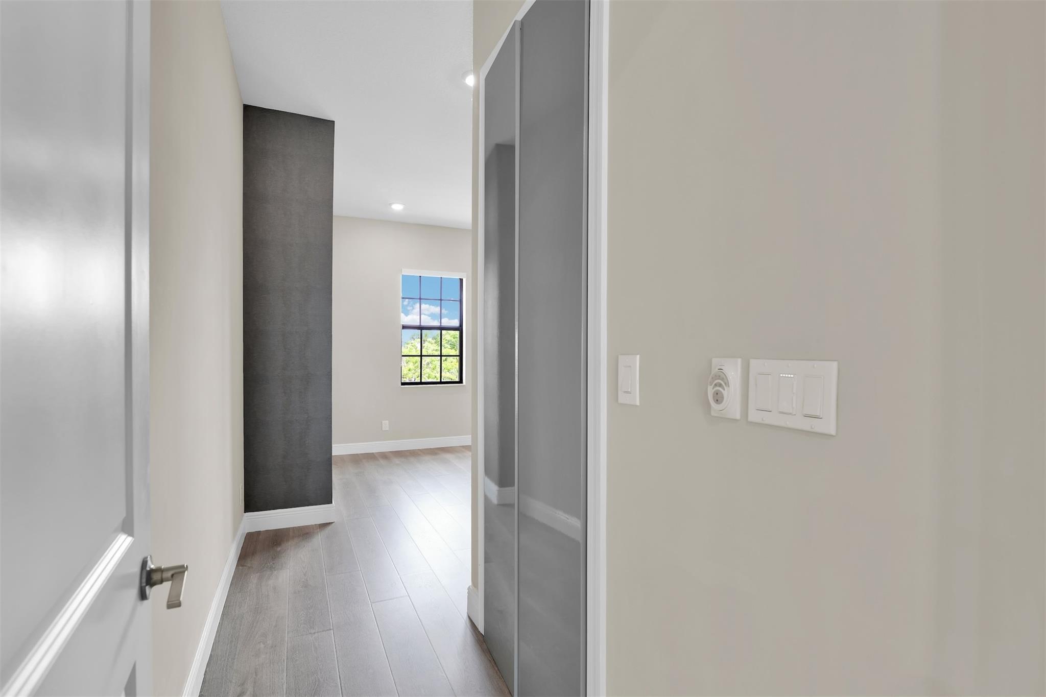 Parkland Bay 183-49 B - Residential