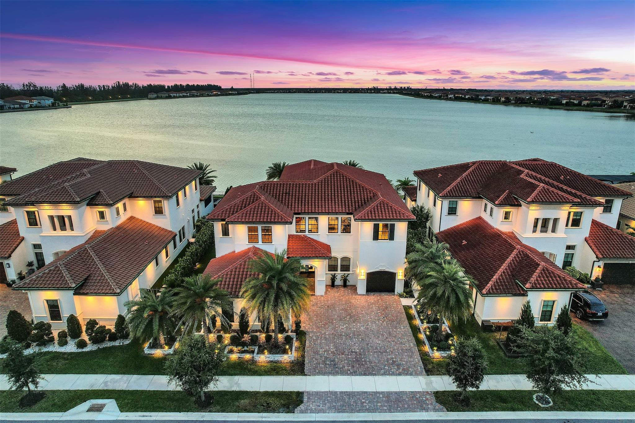 Parkland Bay 183-49 B - Residential