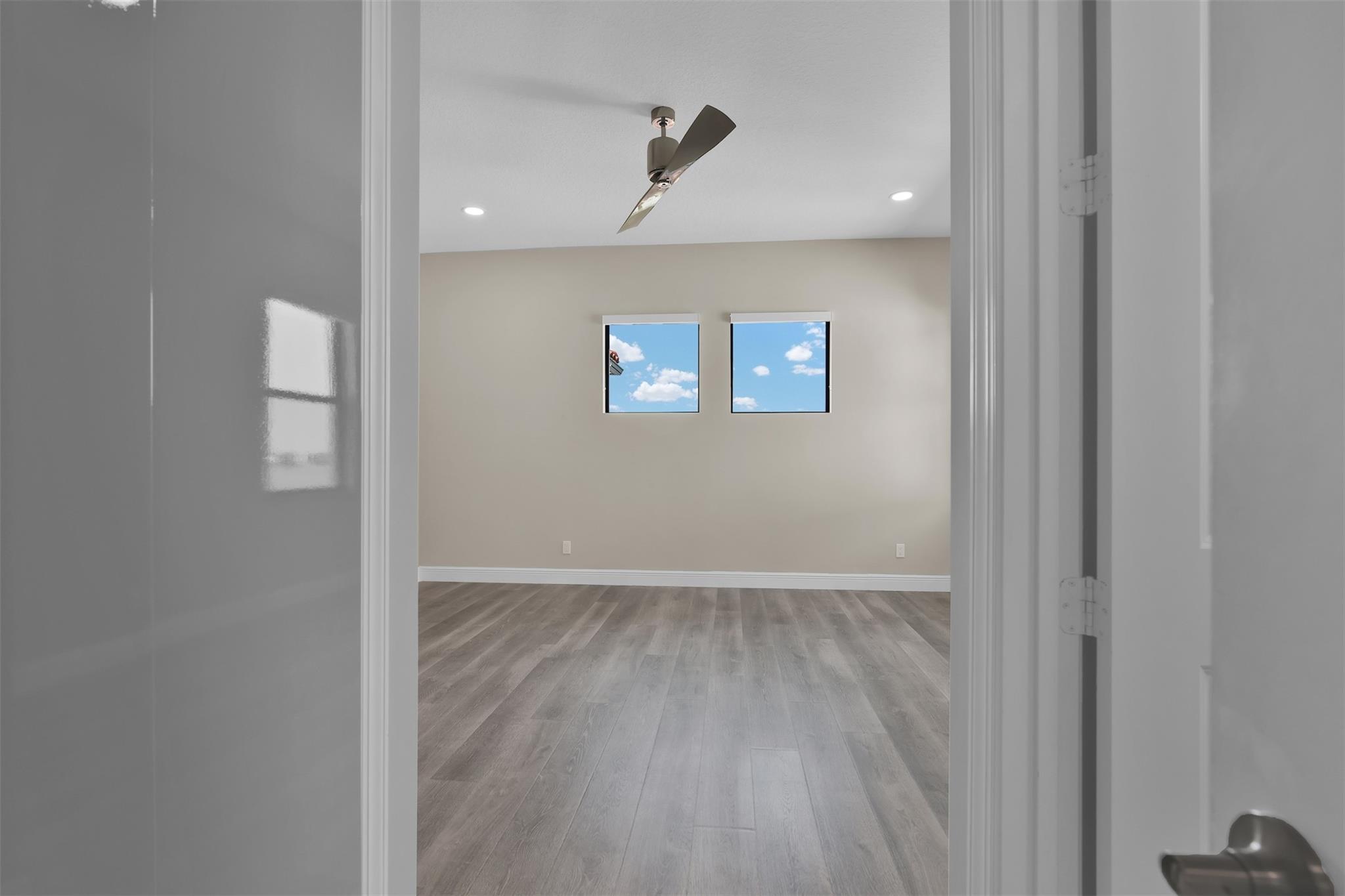 Parkland Bay 183-49 B - Residential