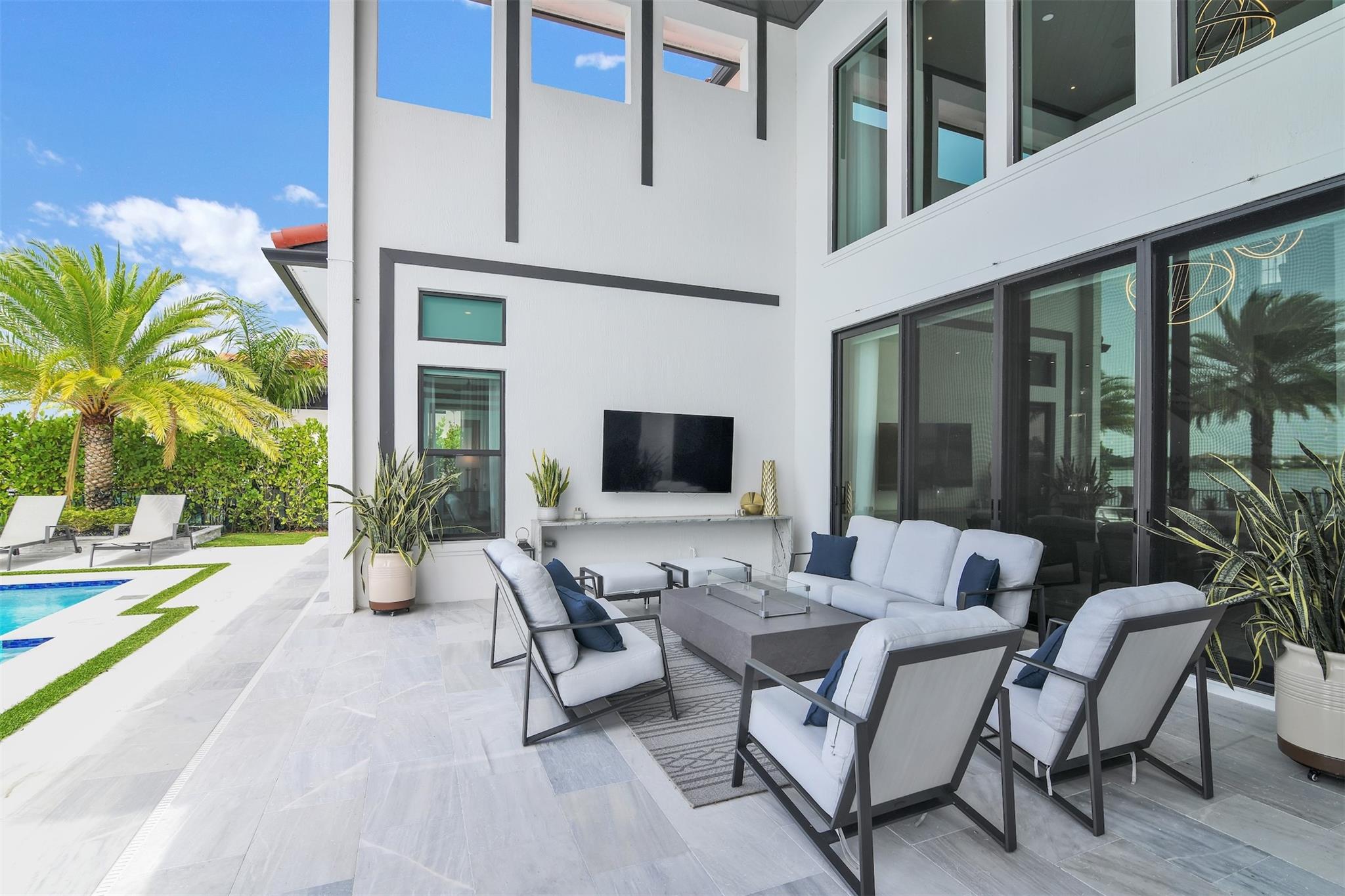 Parkland Bay 183-49 B - Residential