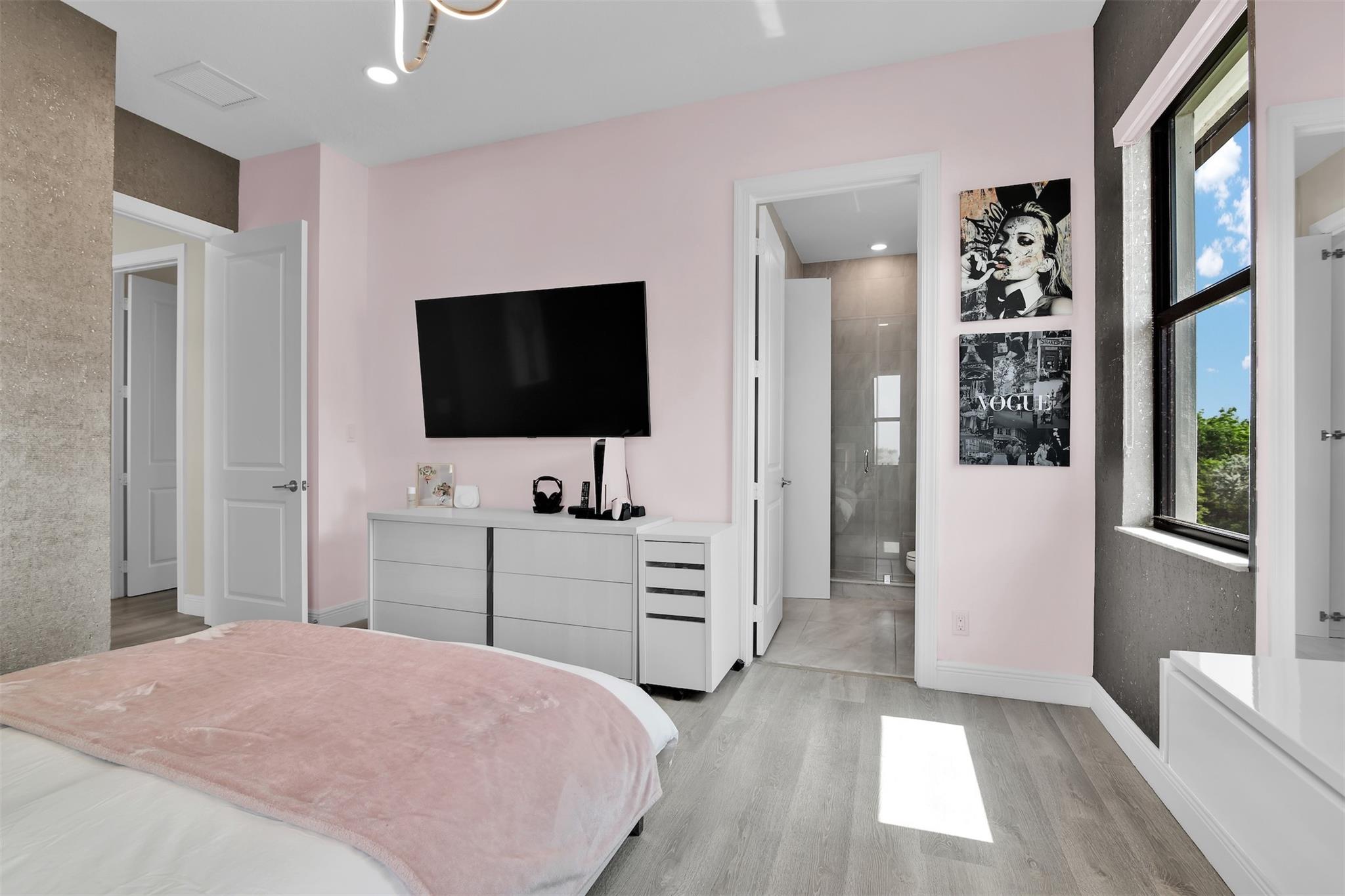 Parkland Bay 183-49 B - Residential