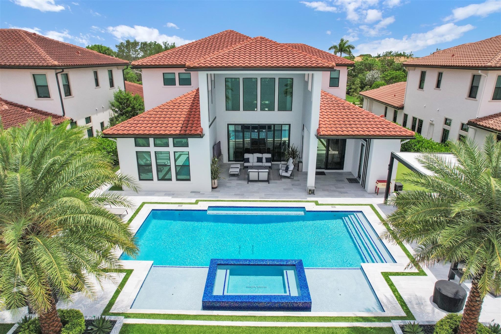 Parkland Bay 183-49 B - Residential