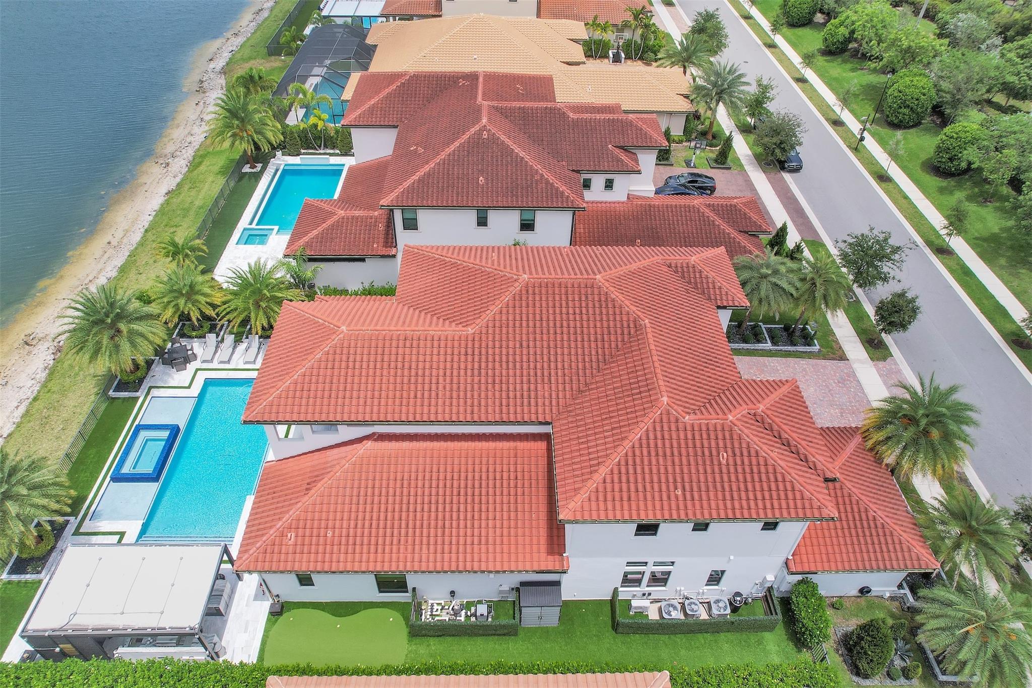 Parkland Bay 183-49 B - Residential