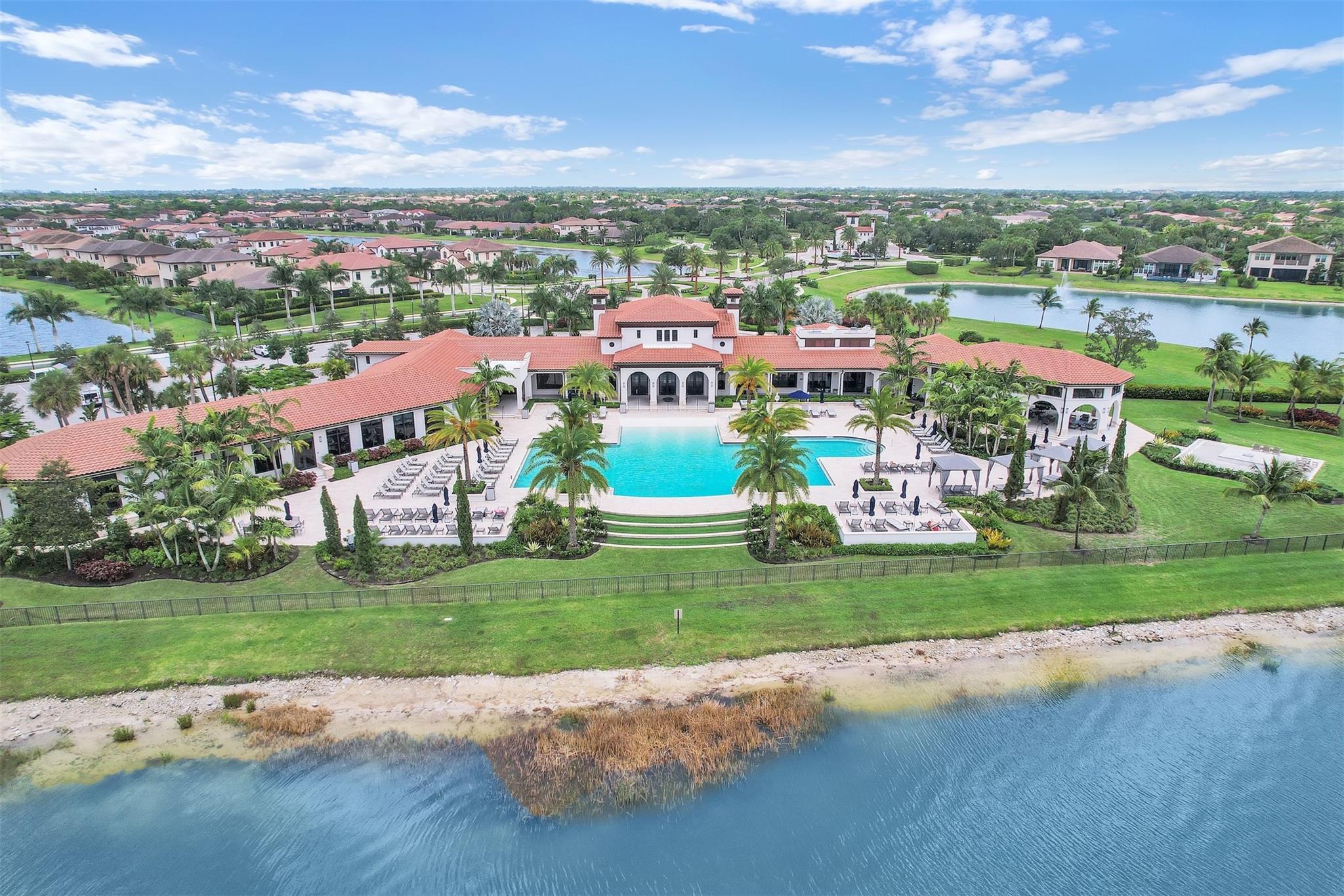 Parkland Bay 183-49 B - Residential