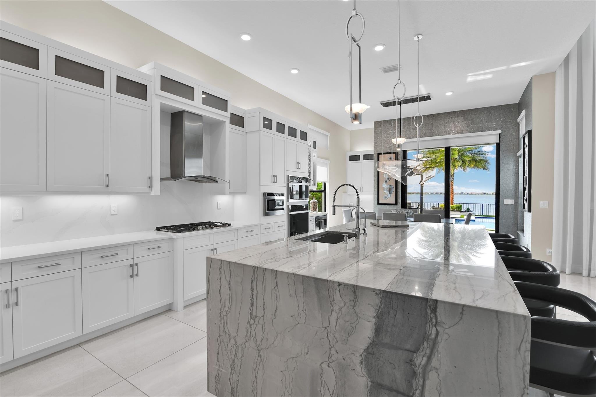 Parkland Bay 183-49 B - Residential