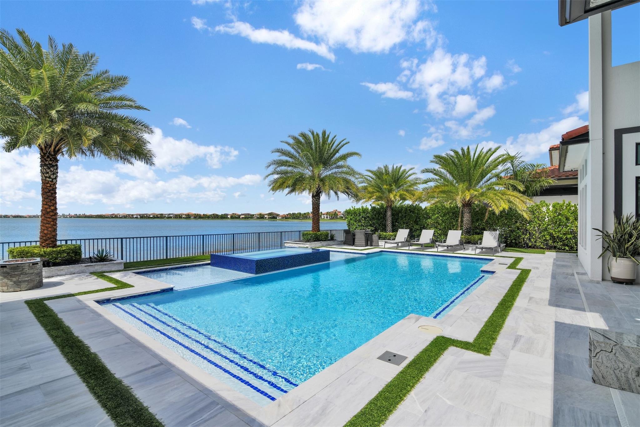 Parkland Bay 183-49 B - Residential