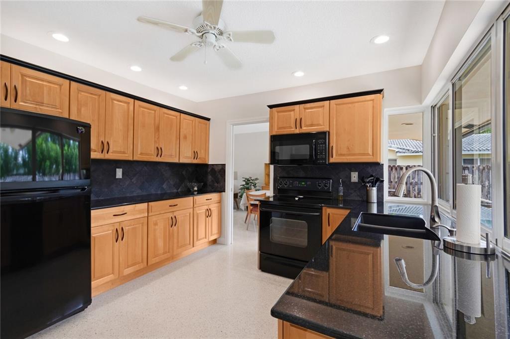 Knoll Ridge - Residential