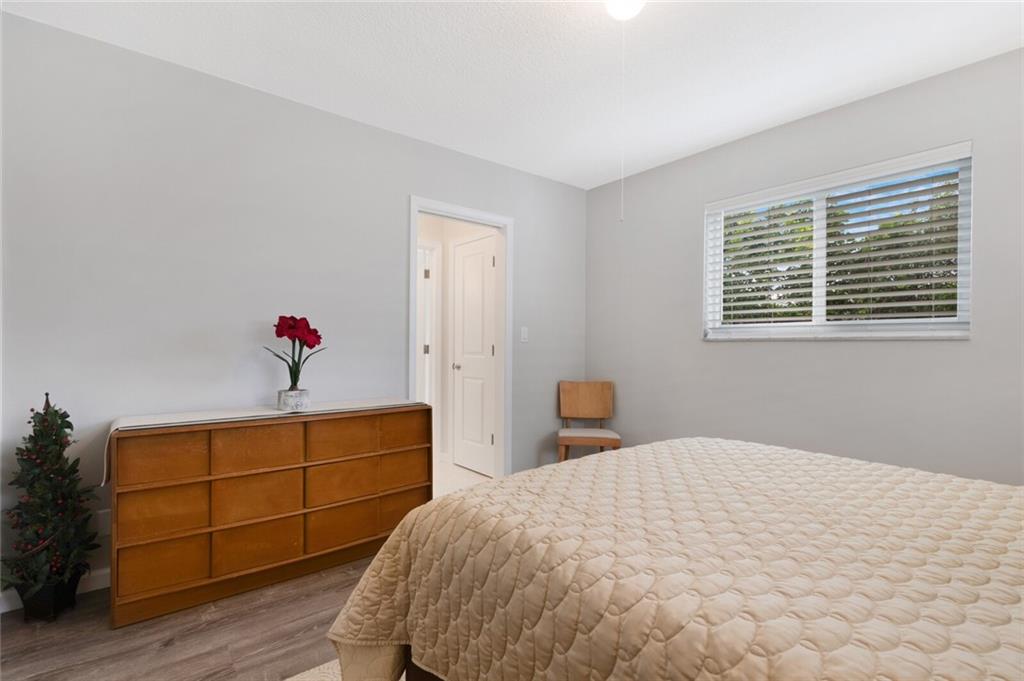 Knoll Ridge - Residential