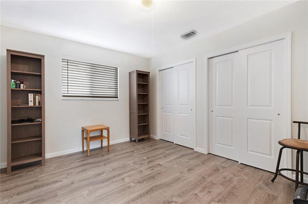 Knoll Ridge - Residential