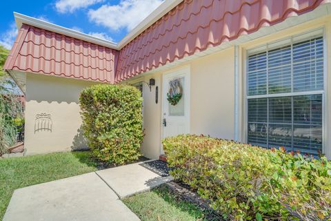 A home in Lake Worth