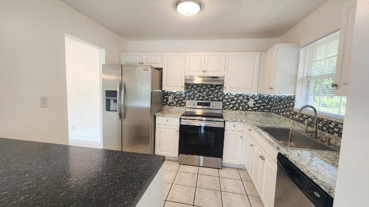 Photo of 517 Dotterel Road #31c, Delray Beach, FL 33444 (MLS # B26006716)