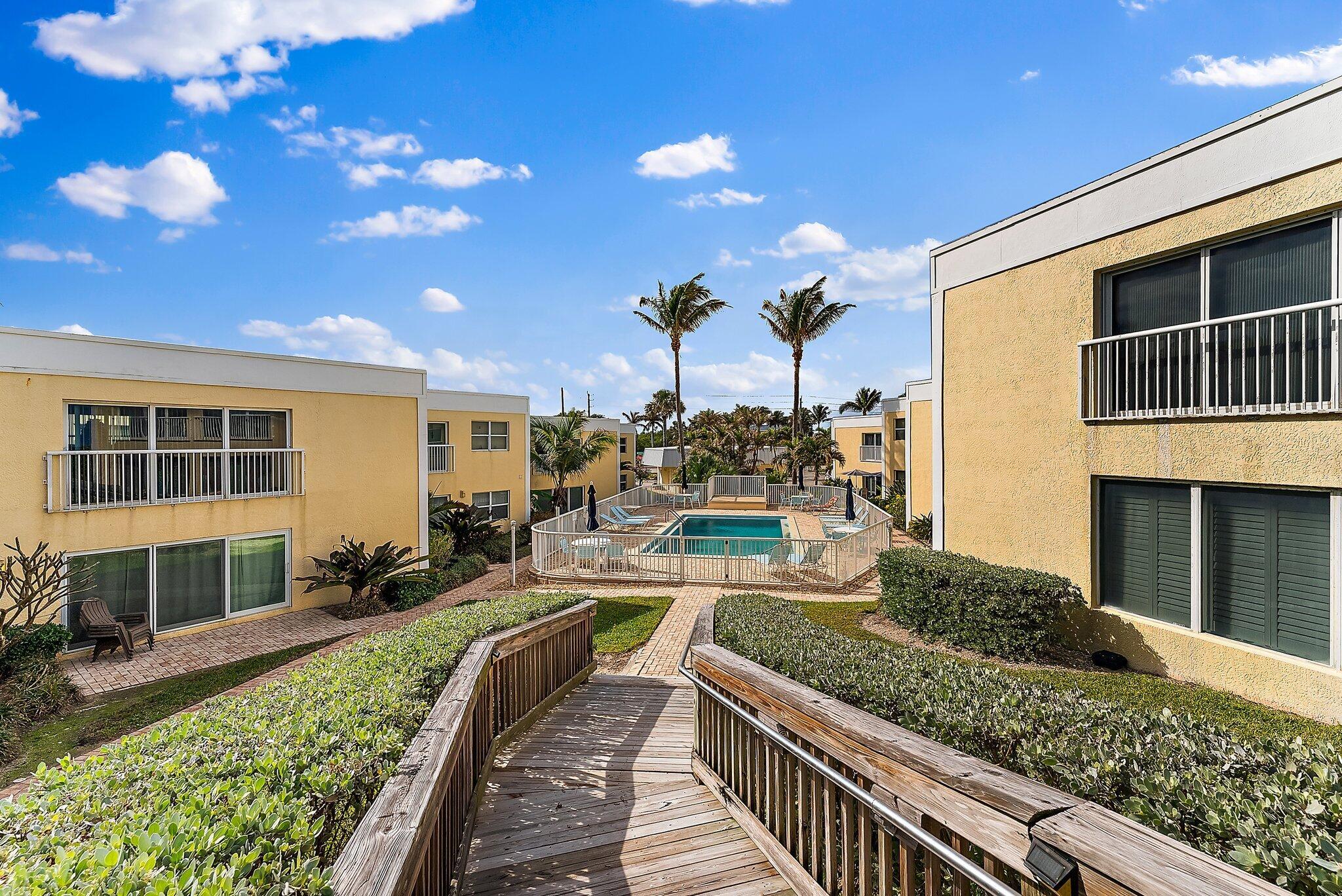 SEASIDE OF STUART CONDO - Residential