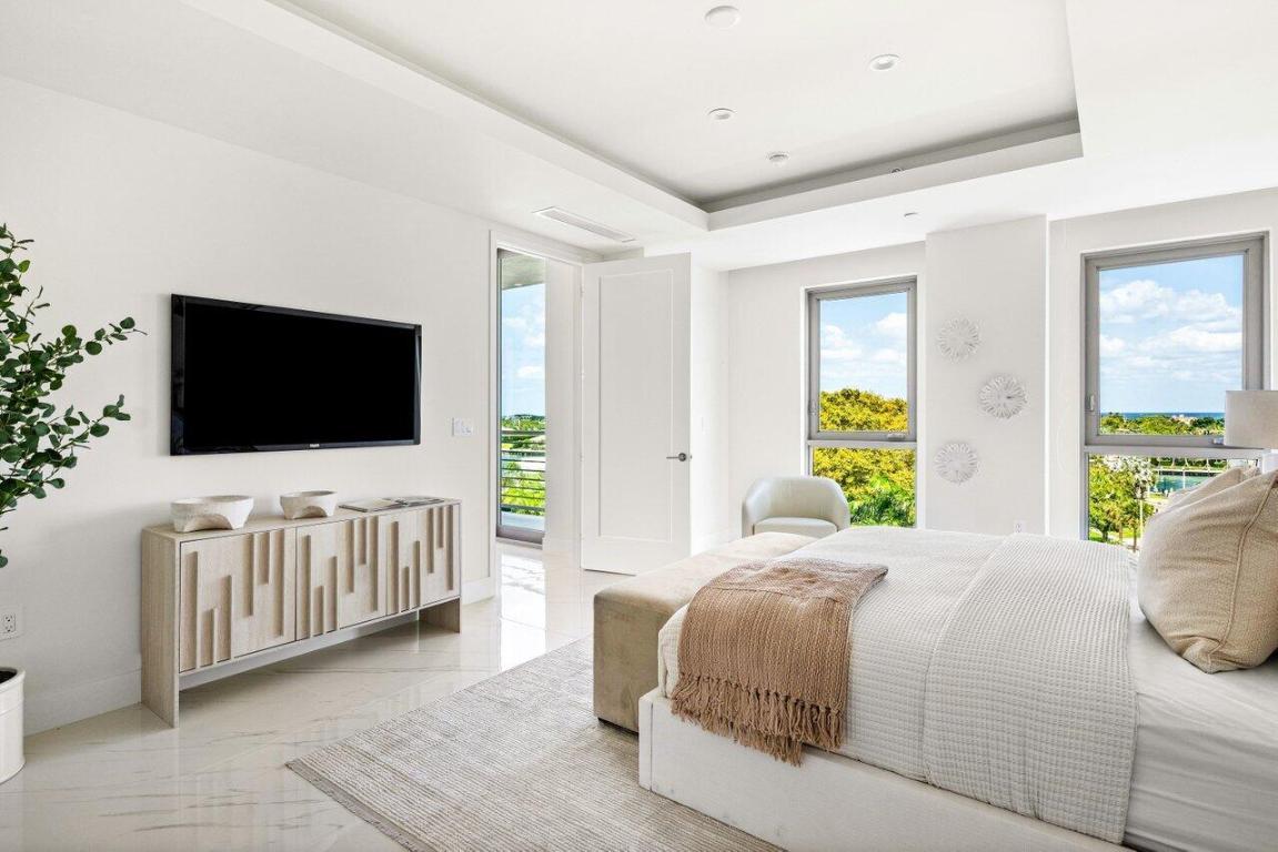 ROYAL PALM RESIDENCES CONDO - Residential