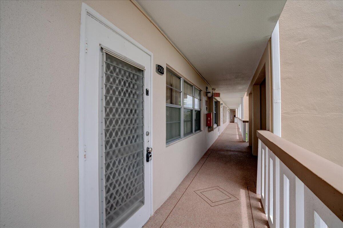 250 Southampton C