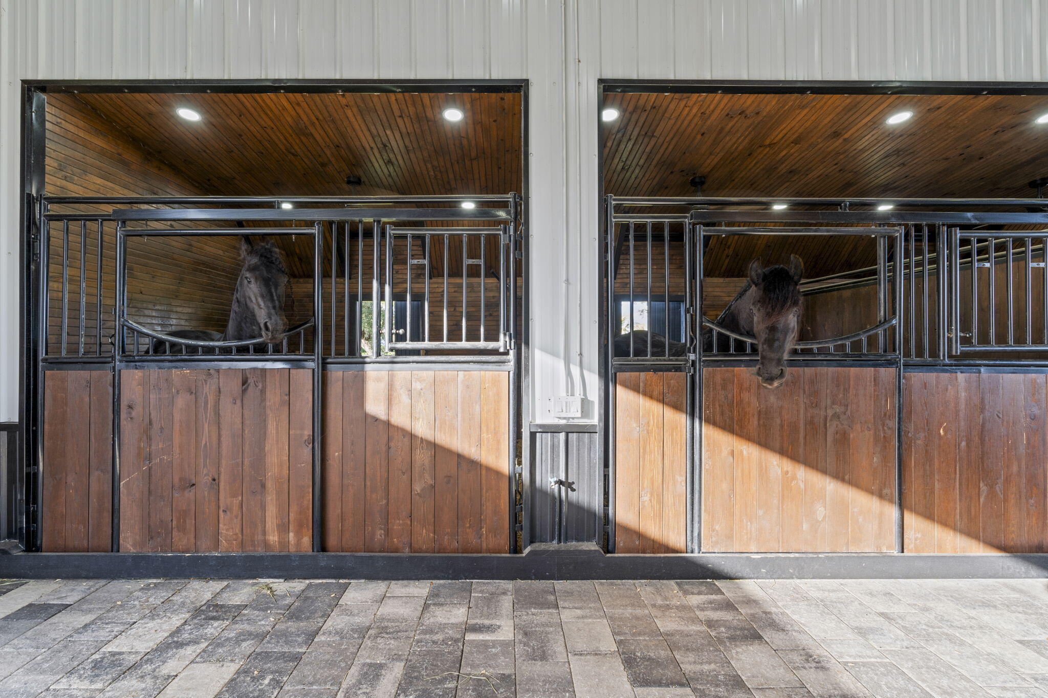 METES AND BOUNDS - Residential