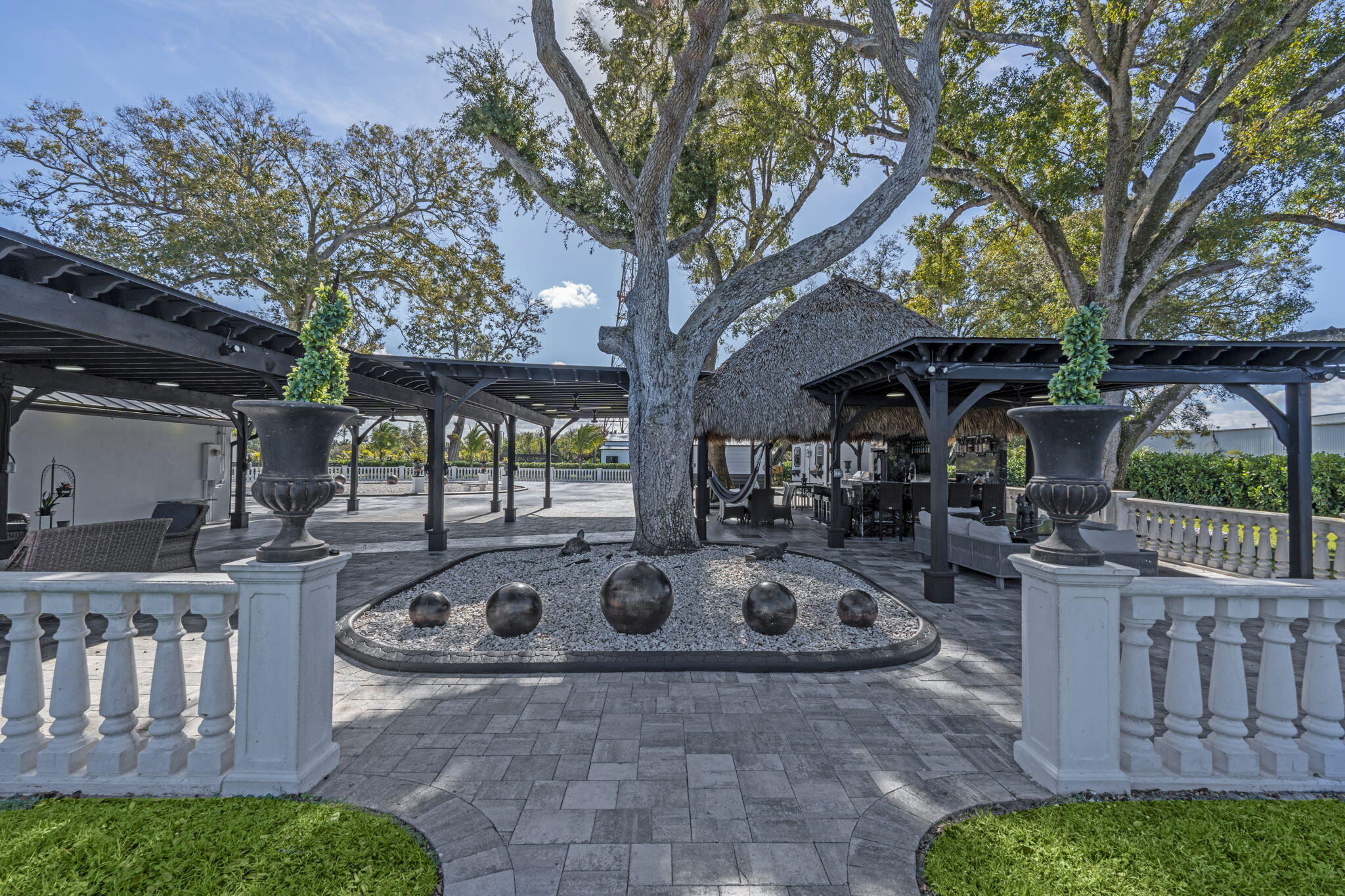 METES AND BOUNDS - Residential