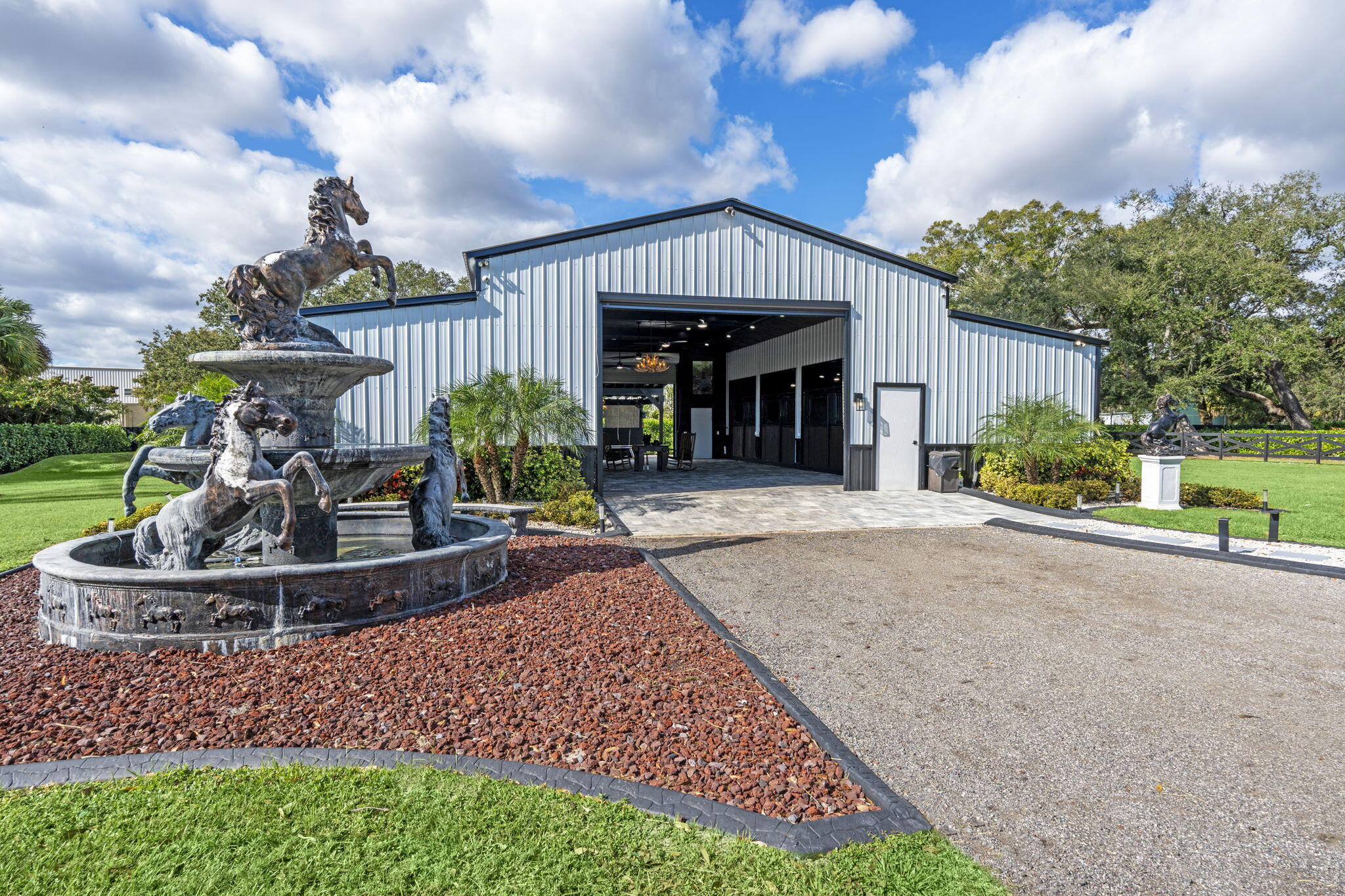 METES AND BOUNDS - Residential