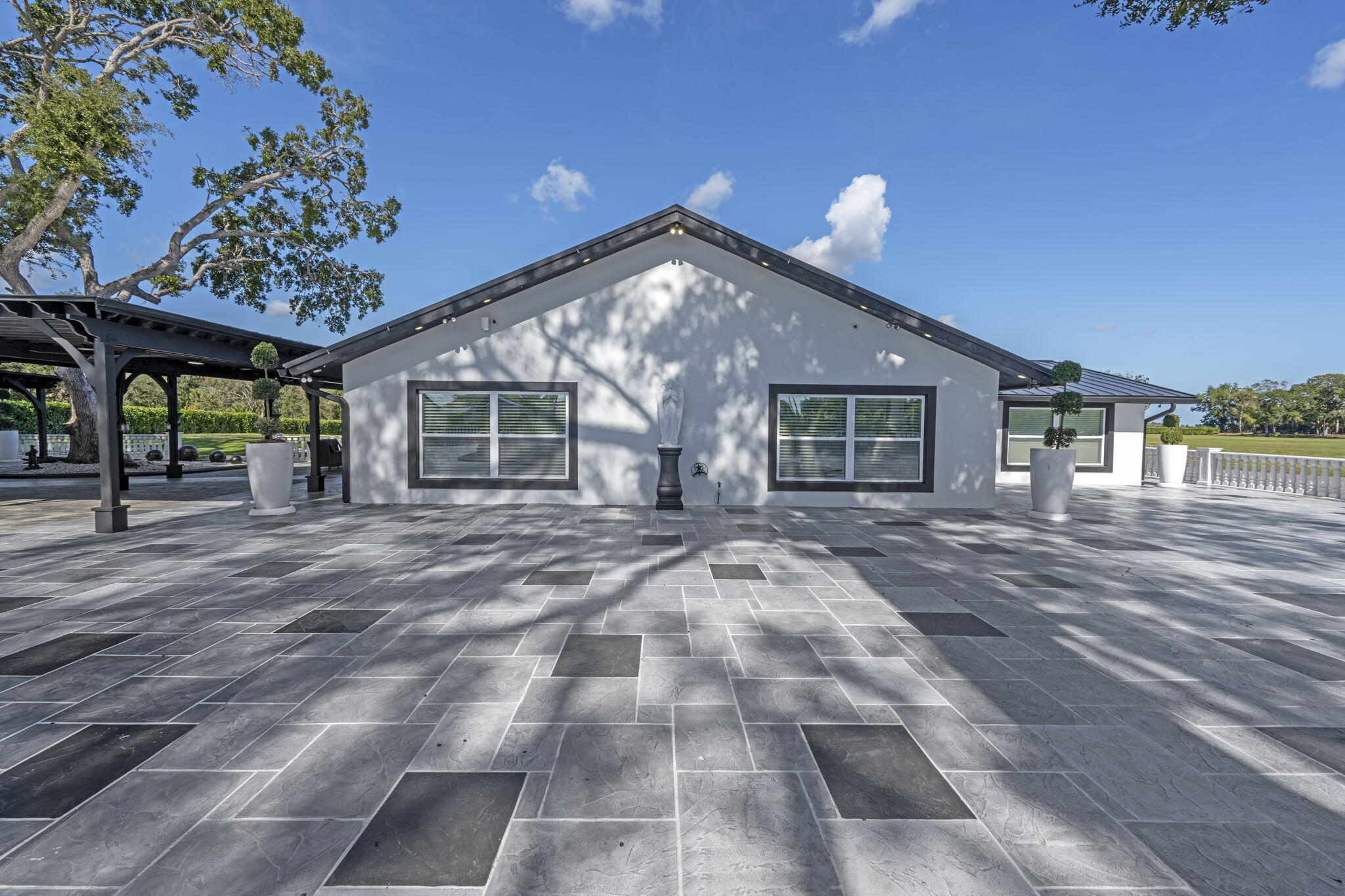 METES AND BOUNDS - Residential