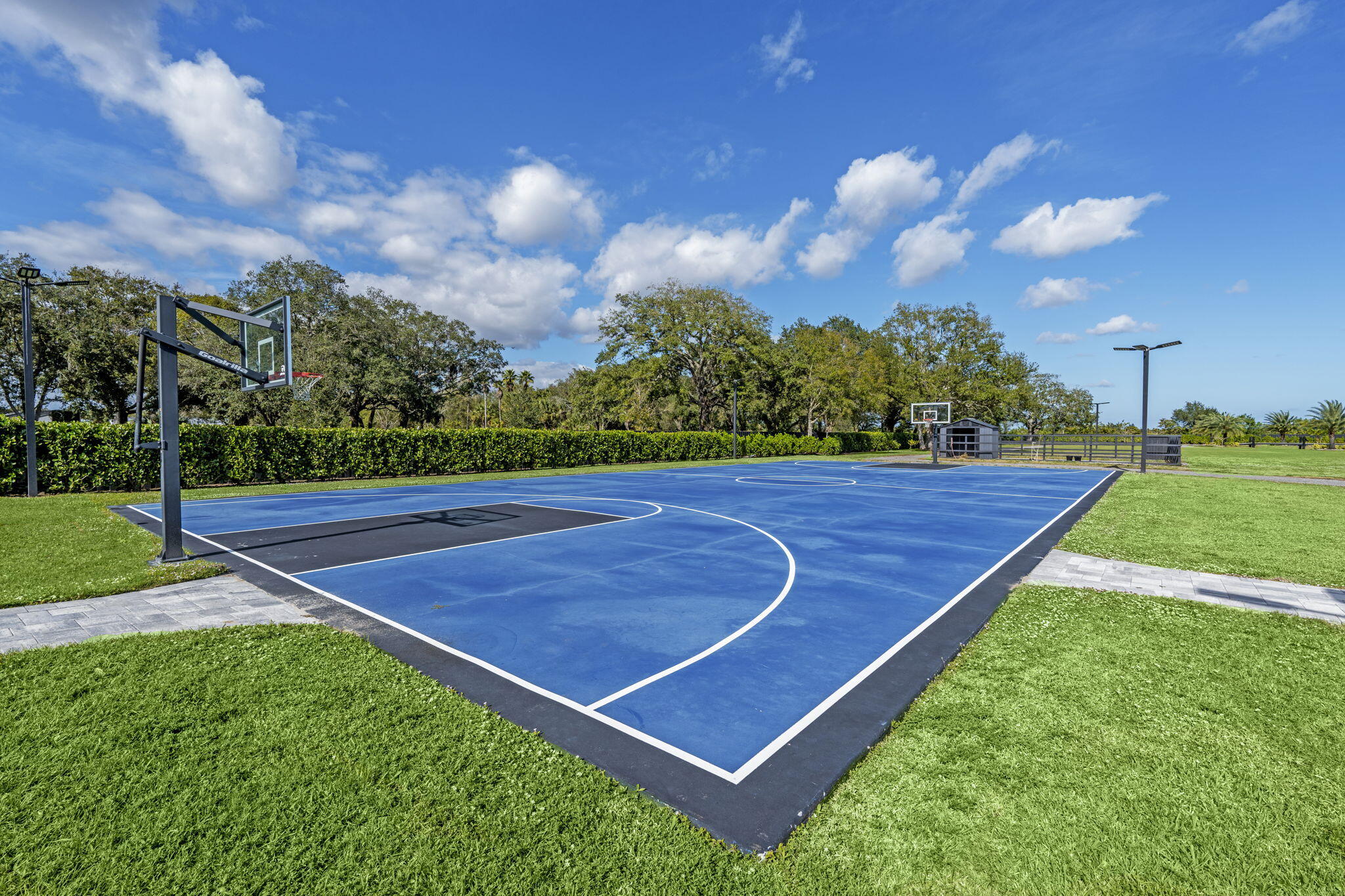 METES AND BOUNDS - Residential