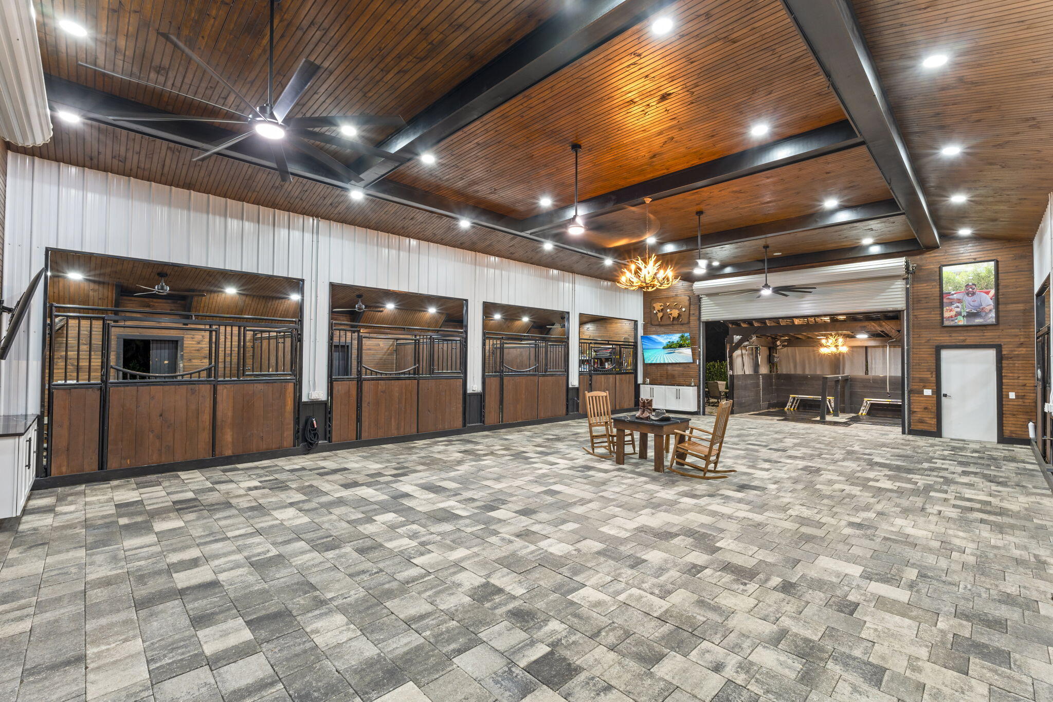 METES AND BOUNDS - Residential