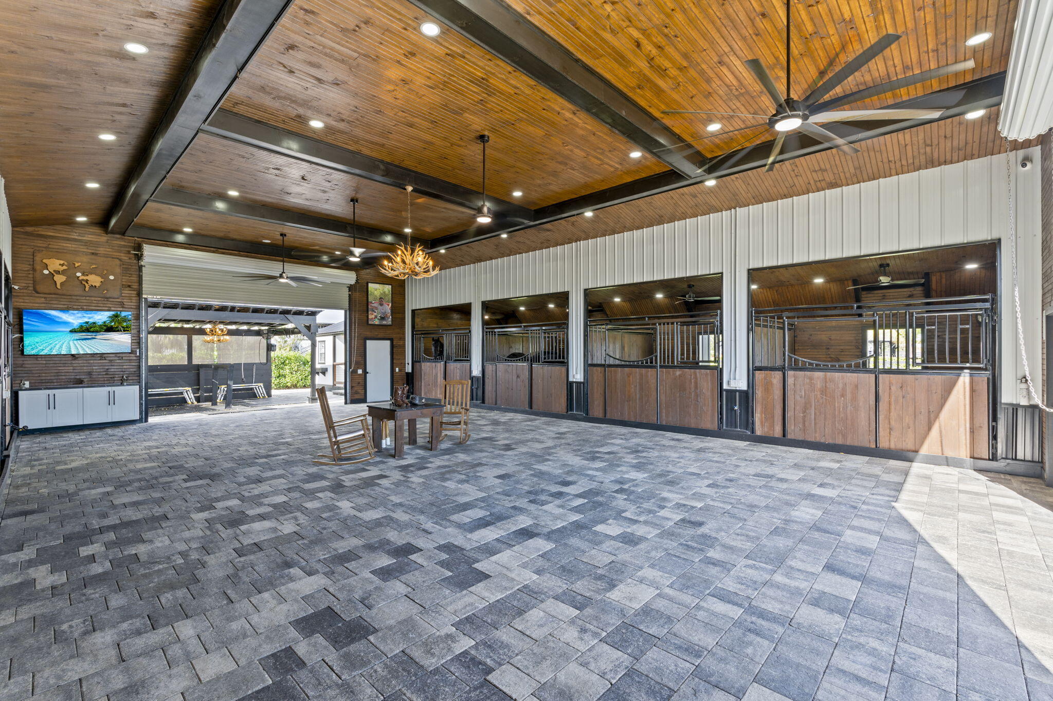 METES AND BOUNDS - Residential