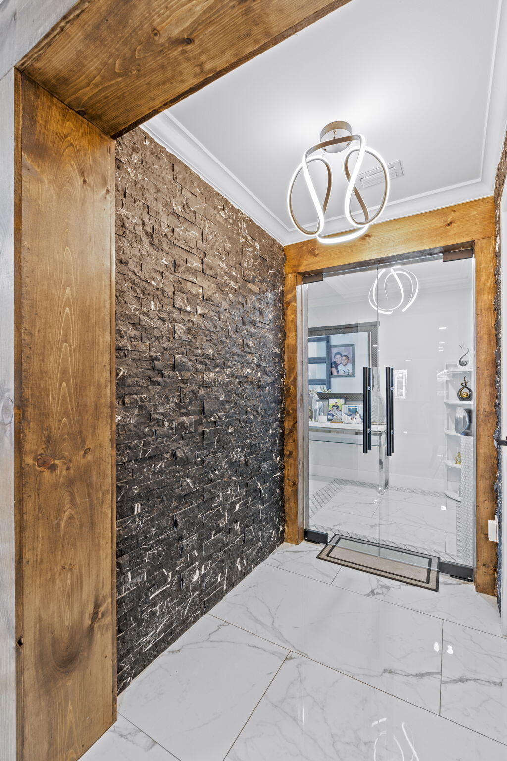 METES AND BOUNDS - Residential