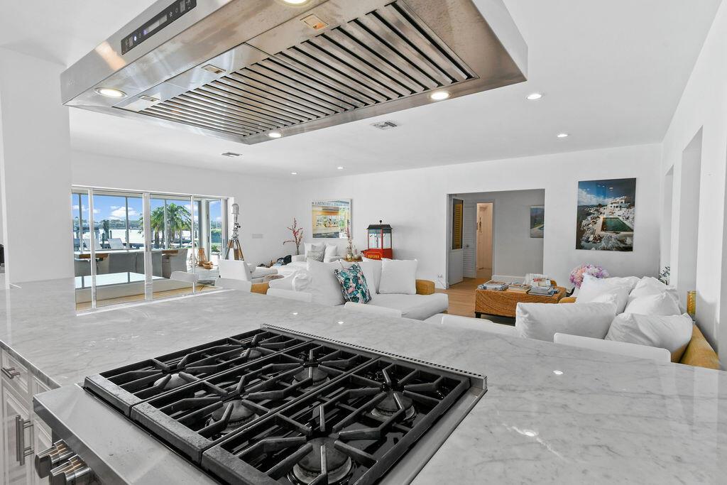 NORTH SHORE TERRACE 3 - Residential Lease