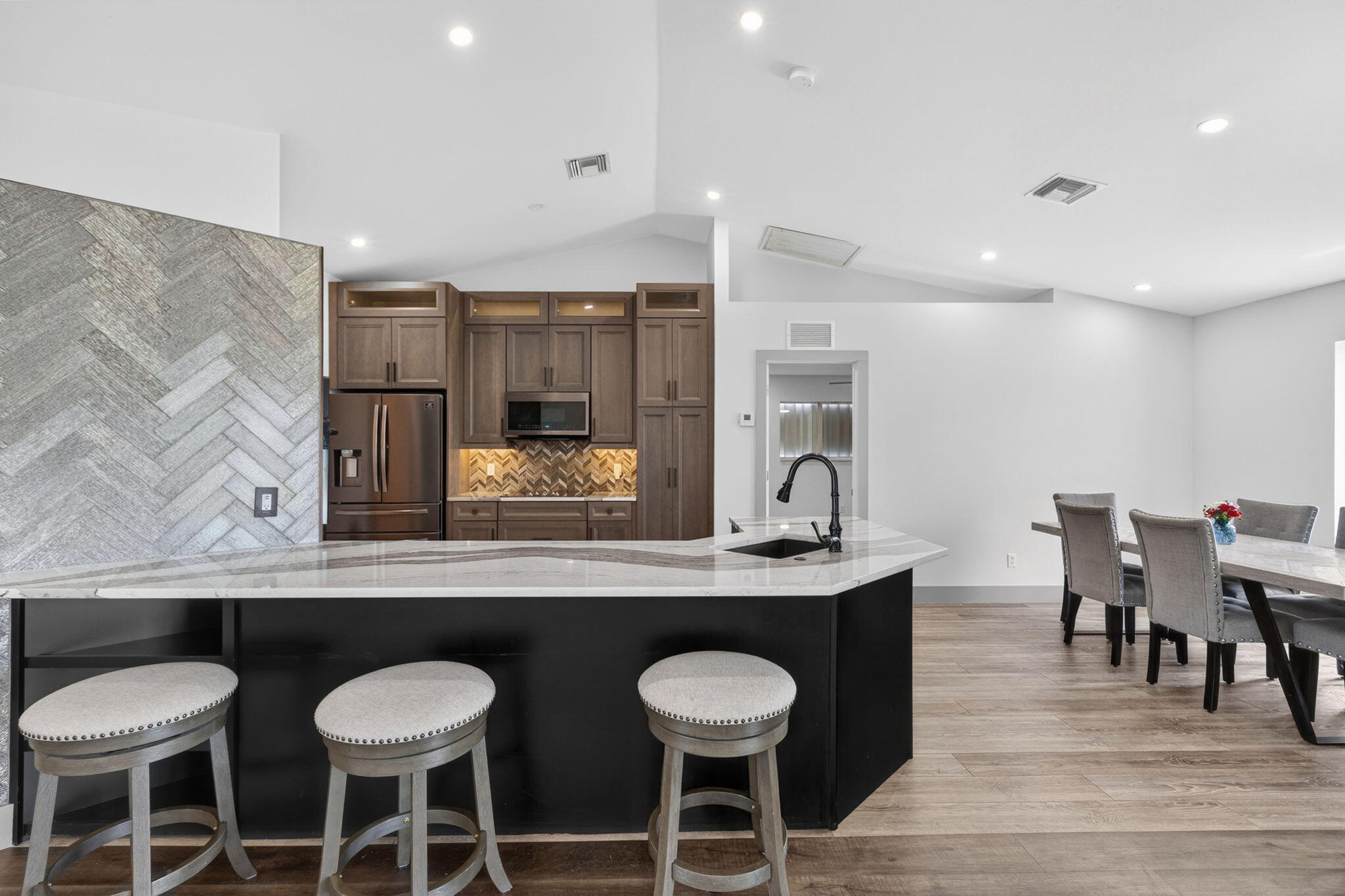 Unit 15 - Residential