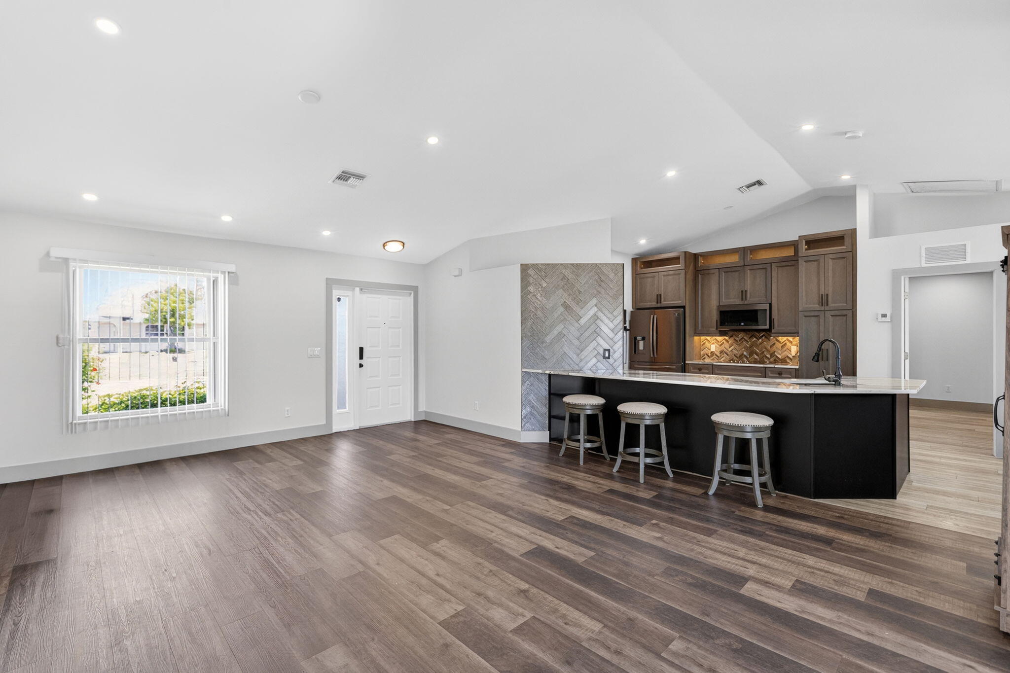 Unit 15 - Residential