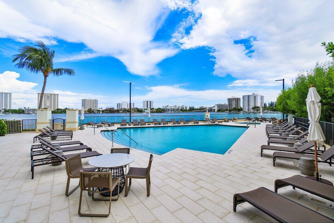 MIZNER GRAND - Residential