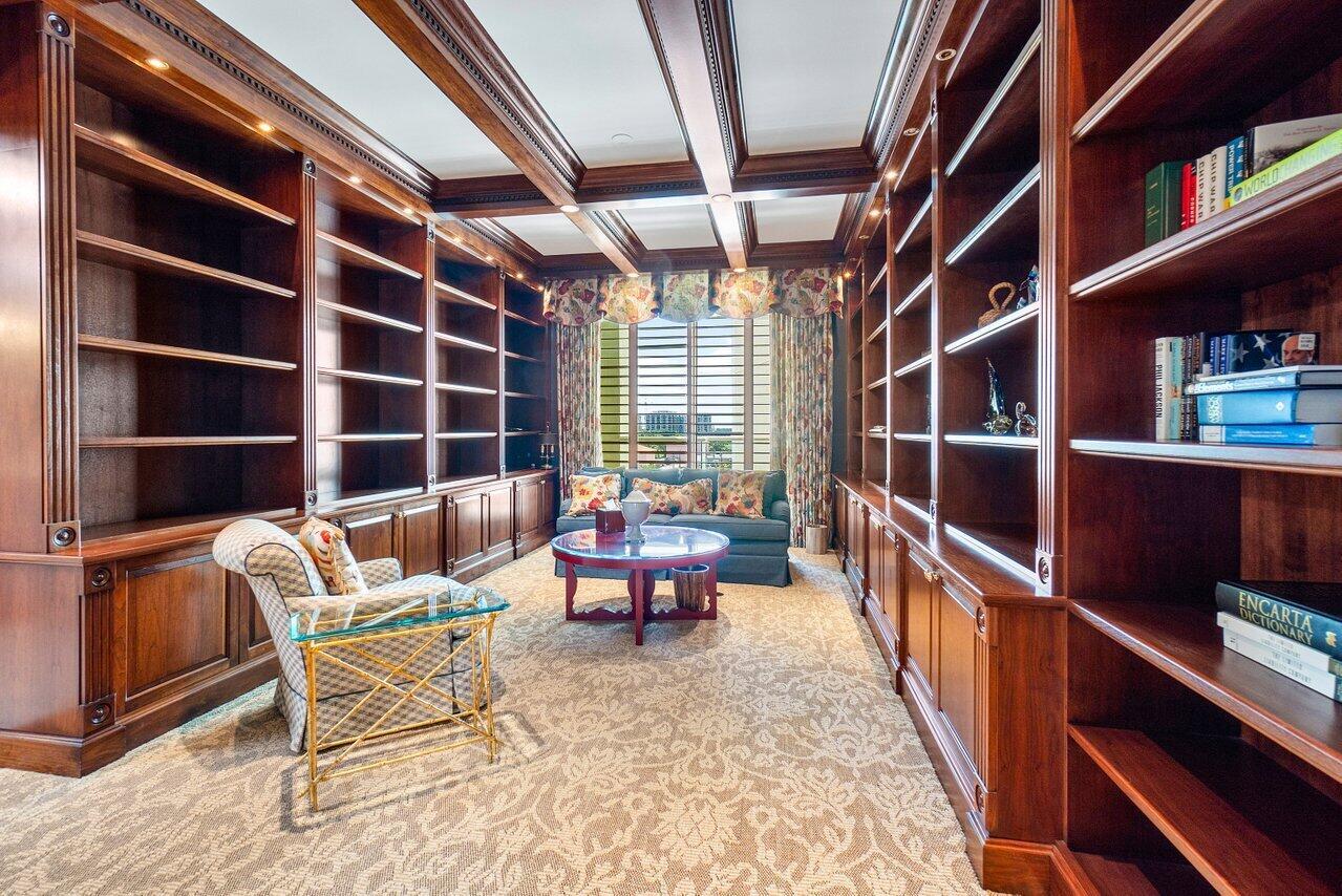 MIZNER GRAND - Residential