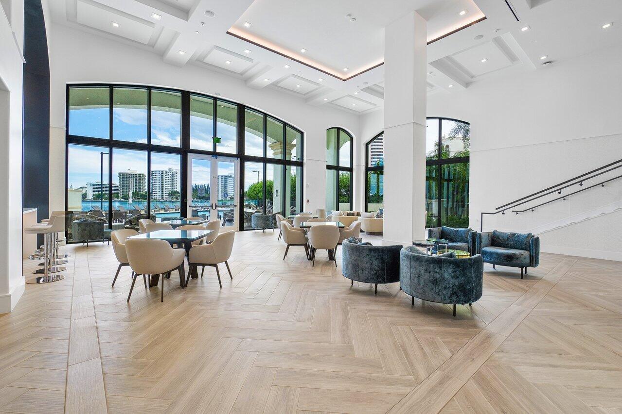 MIZNER GRAND - Residential